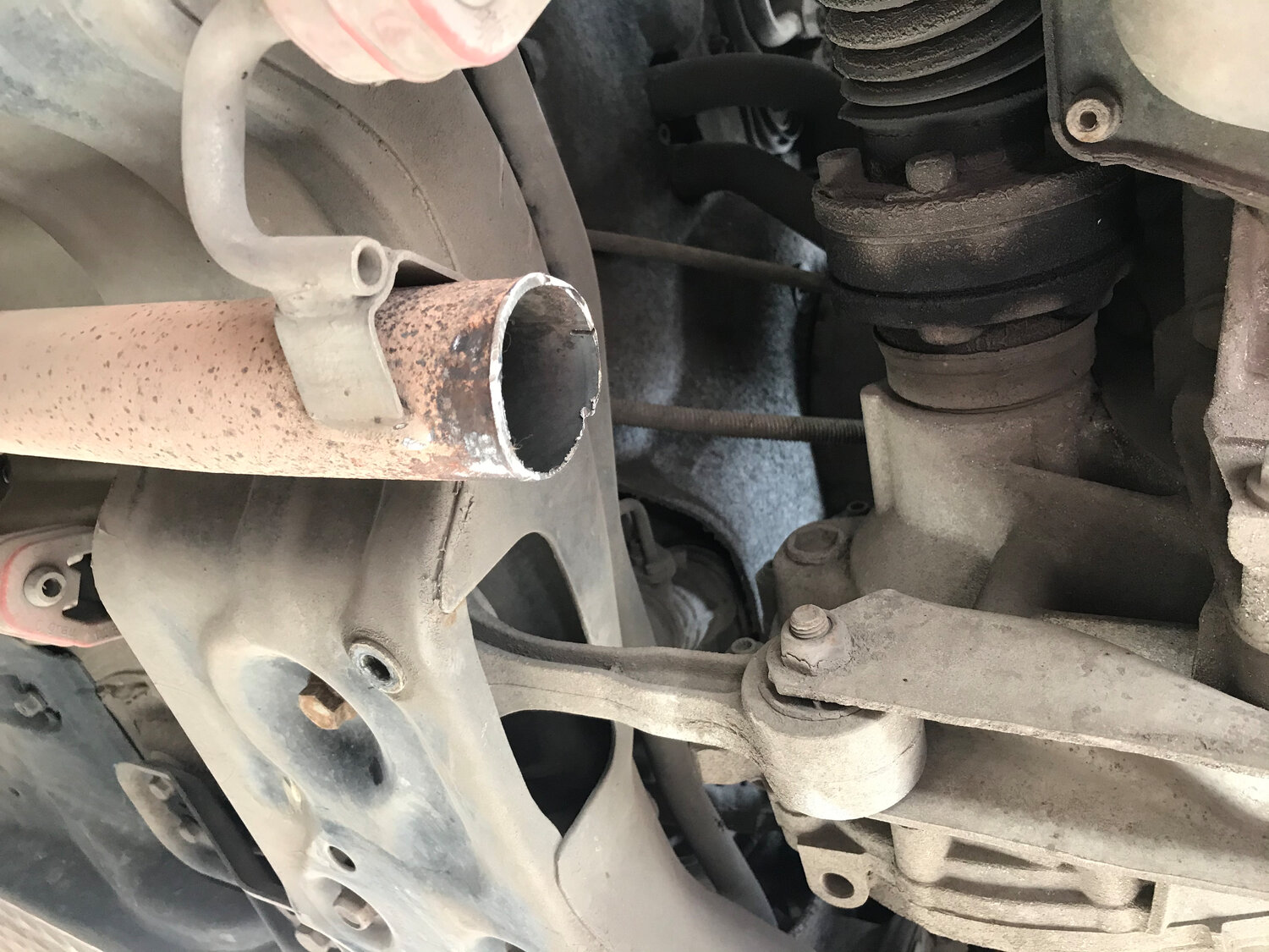 smart 451 подушка двигателя, деталь, резинки стабилизатора митсубиси аутлендер хл, мазда 626 двигатель 2.0 сливные пробки, заливная пробка акпп фольксваген поло 1.6