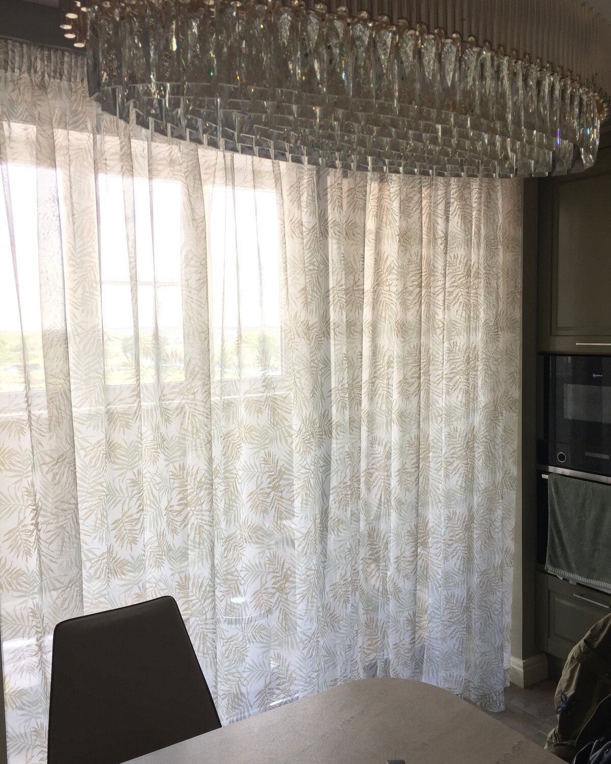 blesslight / тюль, тюль в черкесске, квартира, тюлем, темная тюль и светлые шторы на кухню