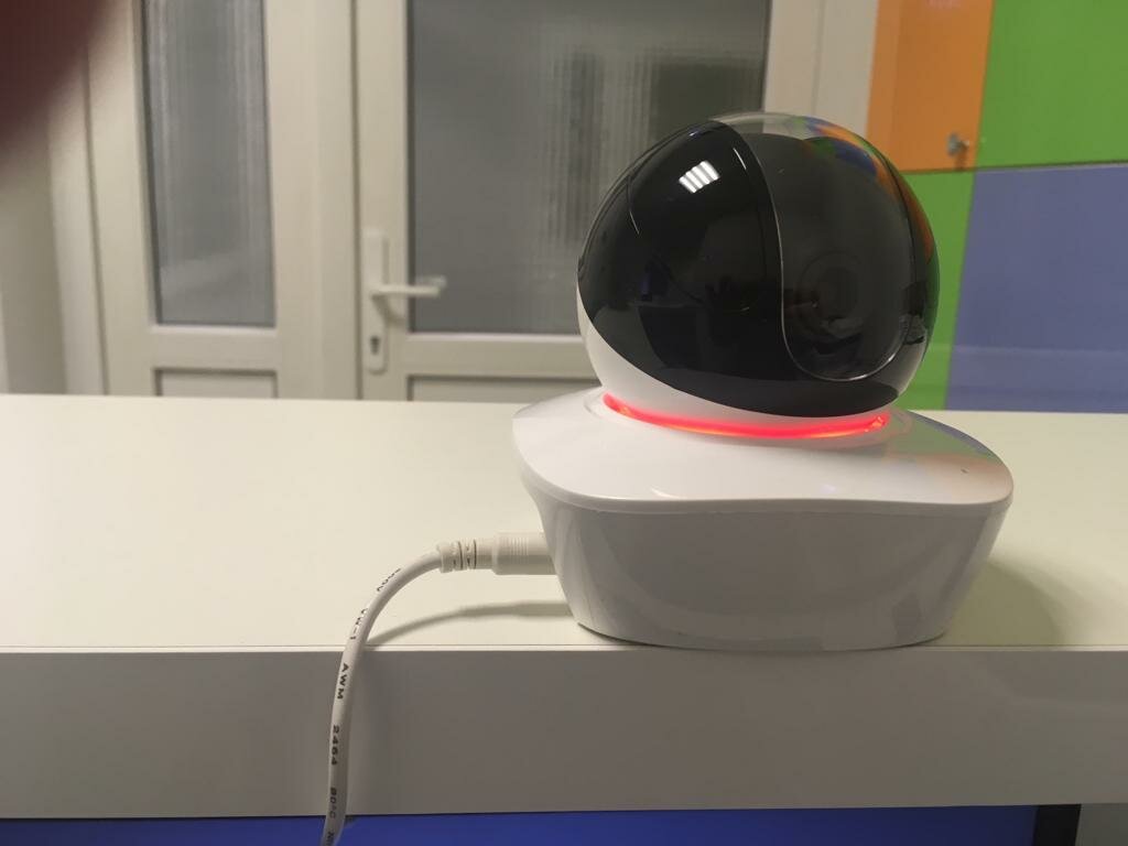 ip-камера, dh-ipc-a26p, ip камера ezviz c4s cs-cv220-a0-52wfr, сетевая камера ivideon nobelic nbq-4100f, ptz камера