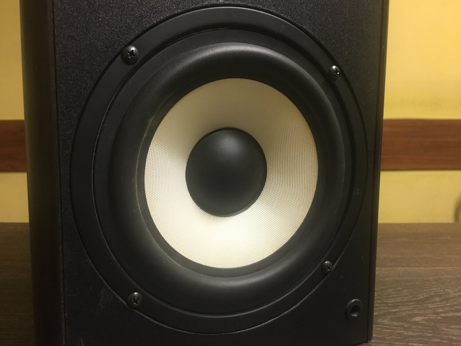 сабвуфер, сабвуфер polk audio psw12, акустика, сабвуфер monitor audio bronze brw10, сабвуфер monitor audio fb 212