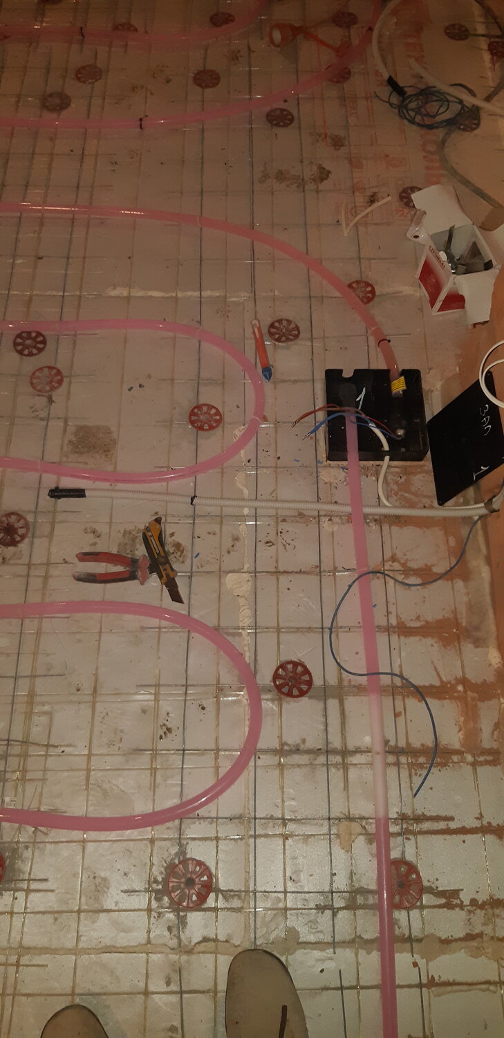 монтаж xl pipe теплый пол, электрический водяной теплый пол xl pipe, тёплый пол, монтажная коробка xl pipe, электро водяной теплый пол 005