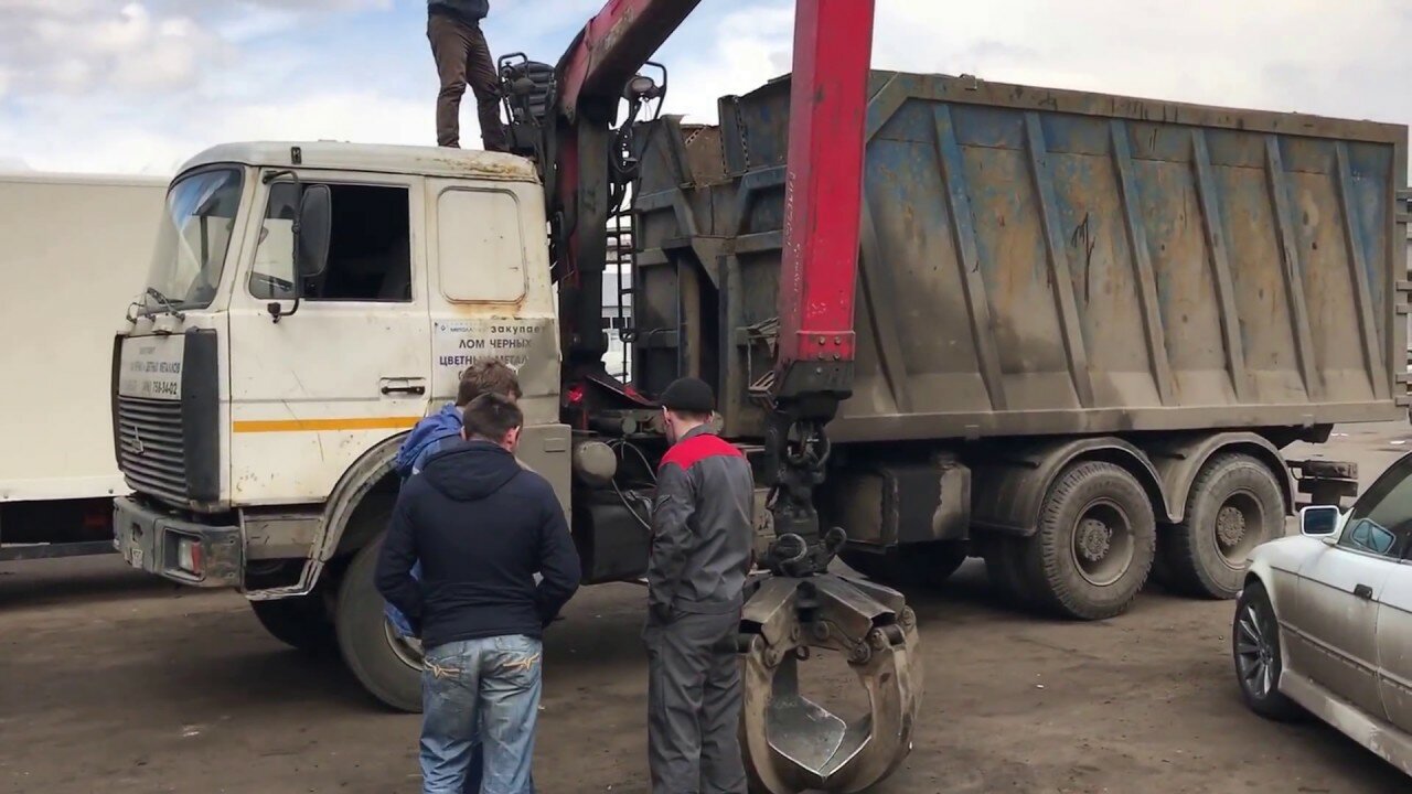маз 5516 разгружаются, самосвал, скания 8х4 самосвал зерновоз, самосвал scania, грузовик самосвал