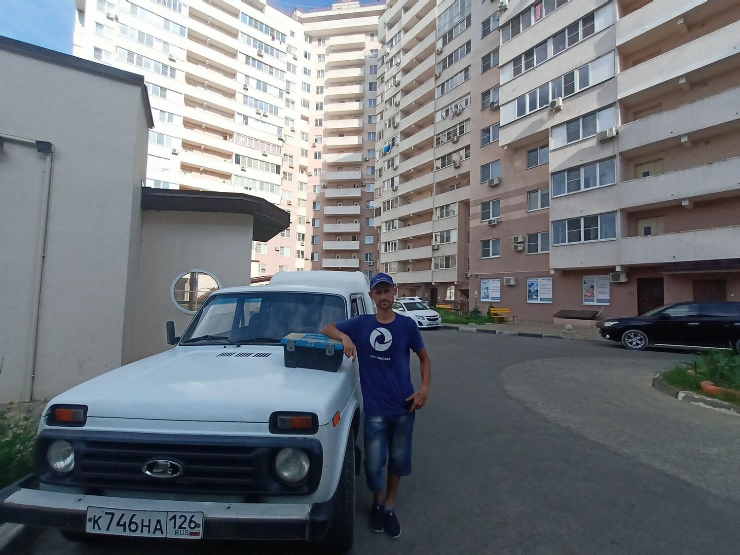 автомобиль, авто, легковой автомобиль, автоваз, ваз нива 2012 год с гос номерами