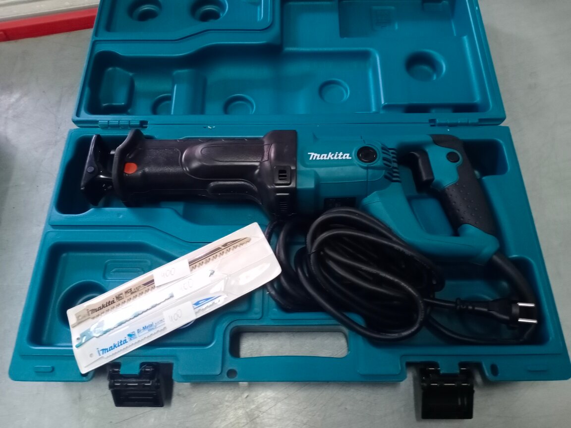 аккумуляторная сабельная пила makita djr185rme, пила сабельная makita jr3060t, макита 3050 сабельная пила, макита сабельная пила 36 вольт, макита 3050