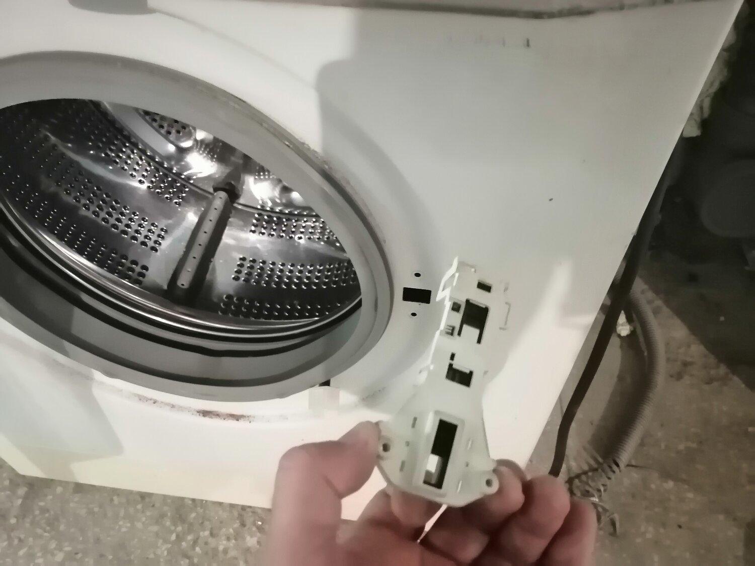 бытовая техника, стиральная машина, техника, стиральная машина indesit ws105tx, стиральная машина hotpoint-ariston arsl 100