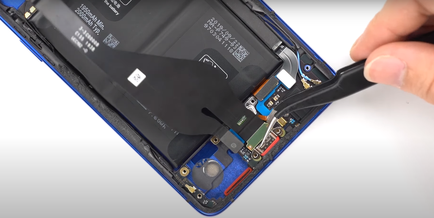 замена разъема айфон 7 плюс, шлейф аккумулятора iphone 5, замена разъема зарядки iphone 7 plus, гнездо лайтнинг айфон 7, замена гнезда зарядки iphone 7