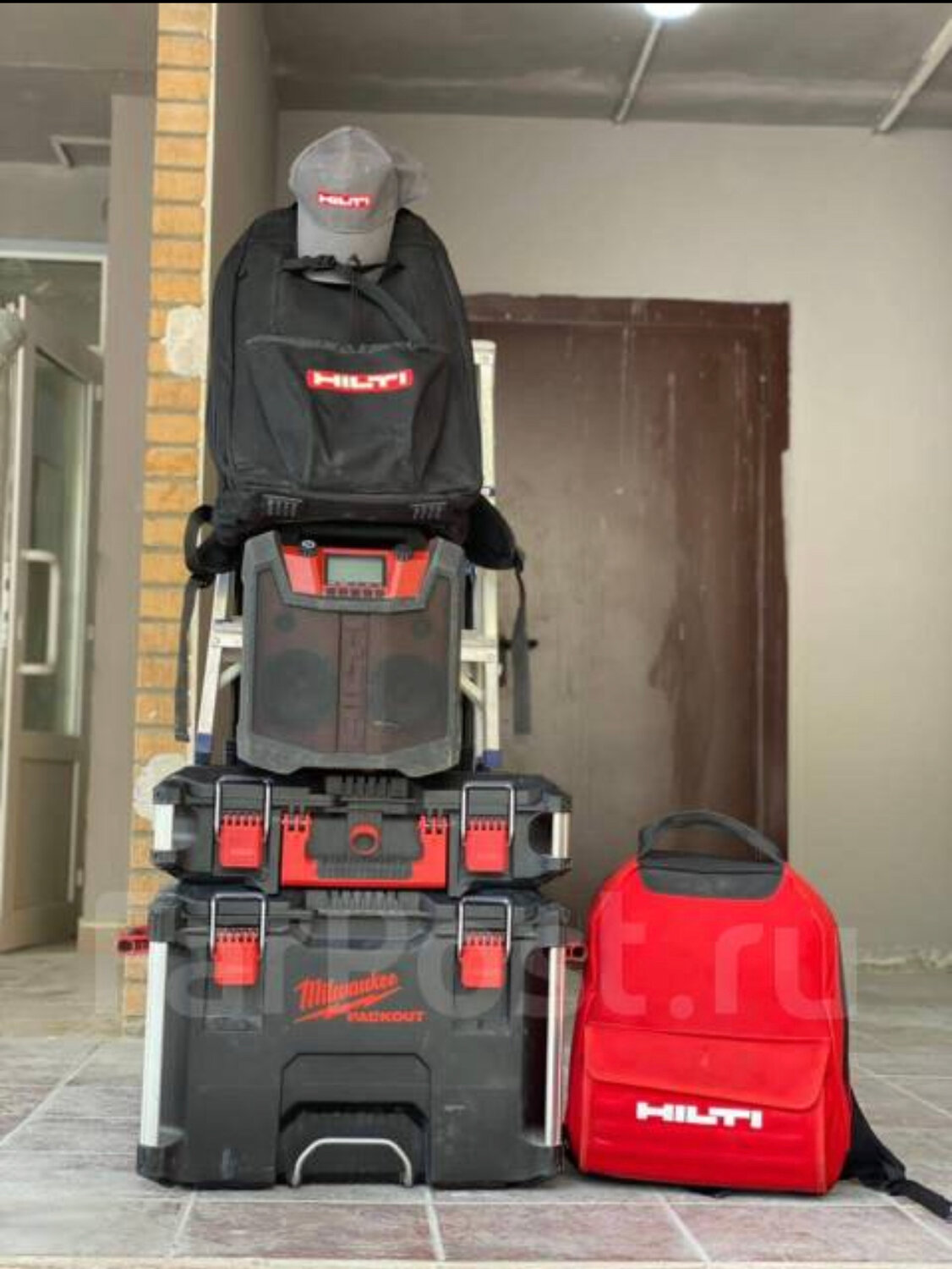 milwaukee packout, органайзер milwaukee packout, milwaukee packout 4932464078, milwaukee m18 vc2-0, системы хранения инструмента
