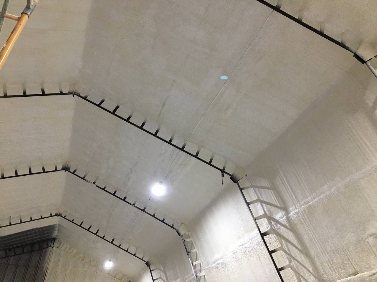 круглый утепленный ангар, теплоизоляция ппу ангара, склад ангар, ппу 21 век ангары, ангар