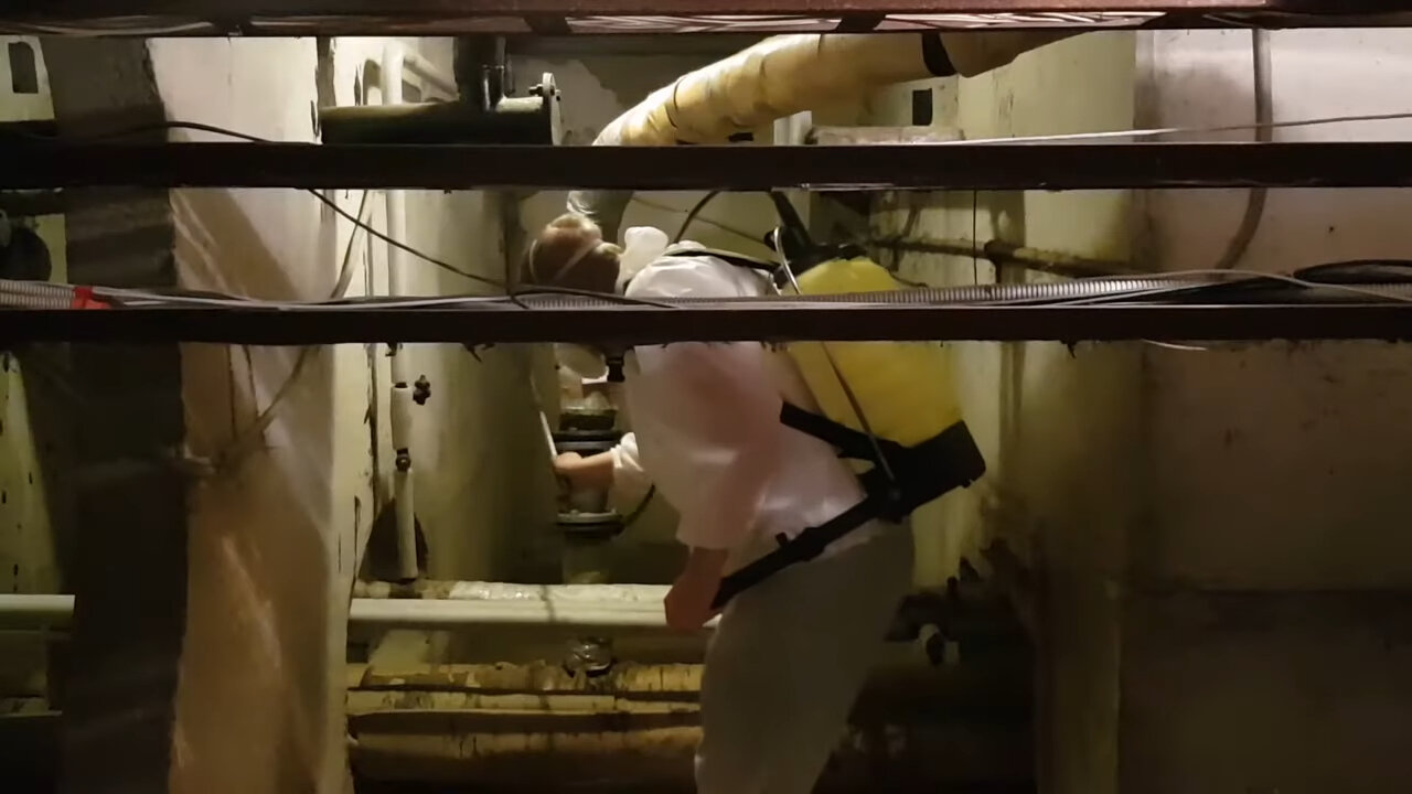 противопожарные тренировки, пожарная команда, пожарные мчс спасают людей, пожарный акваланг, человек