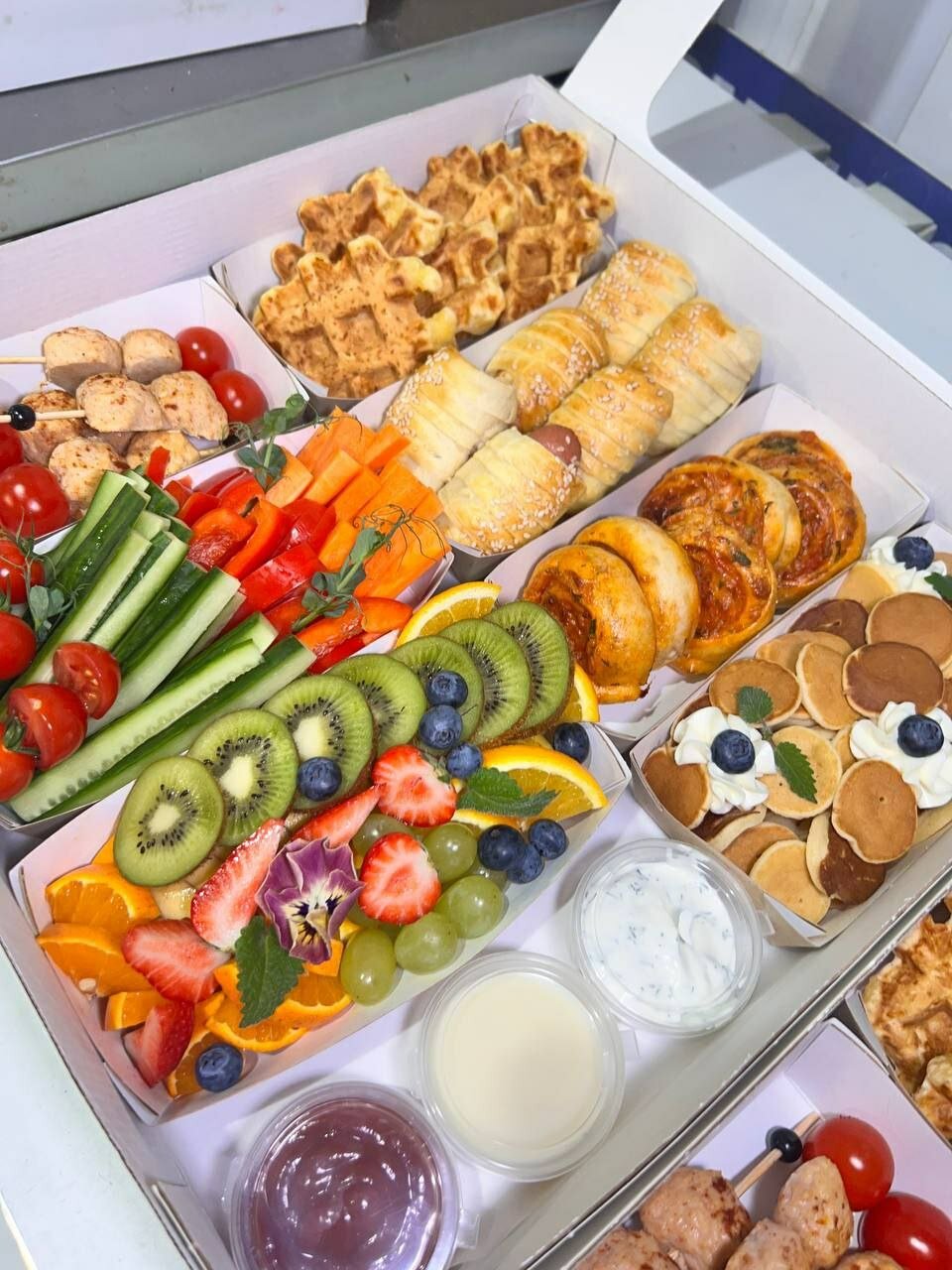 готовая еда, питание, завтрак, еда вкусная, закуска для фуршета