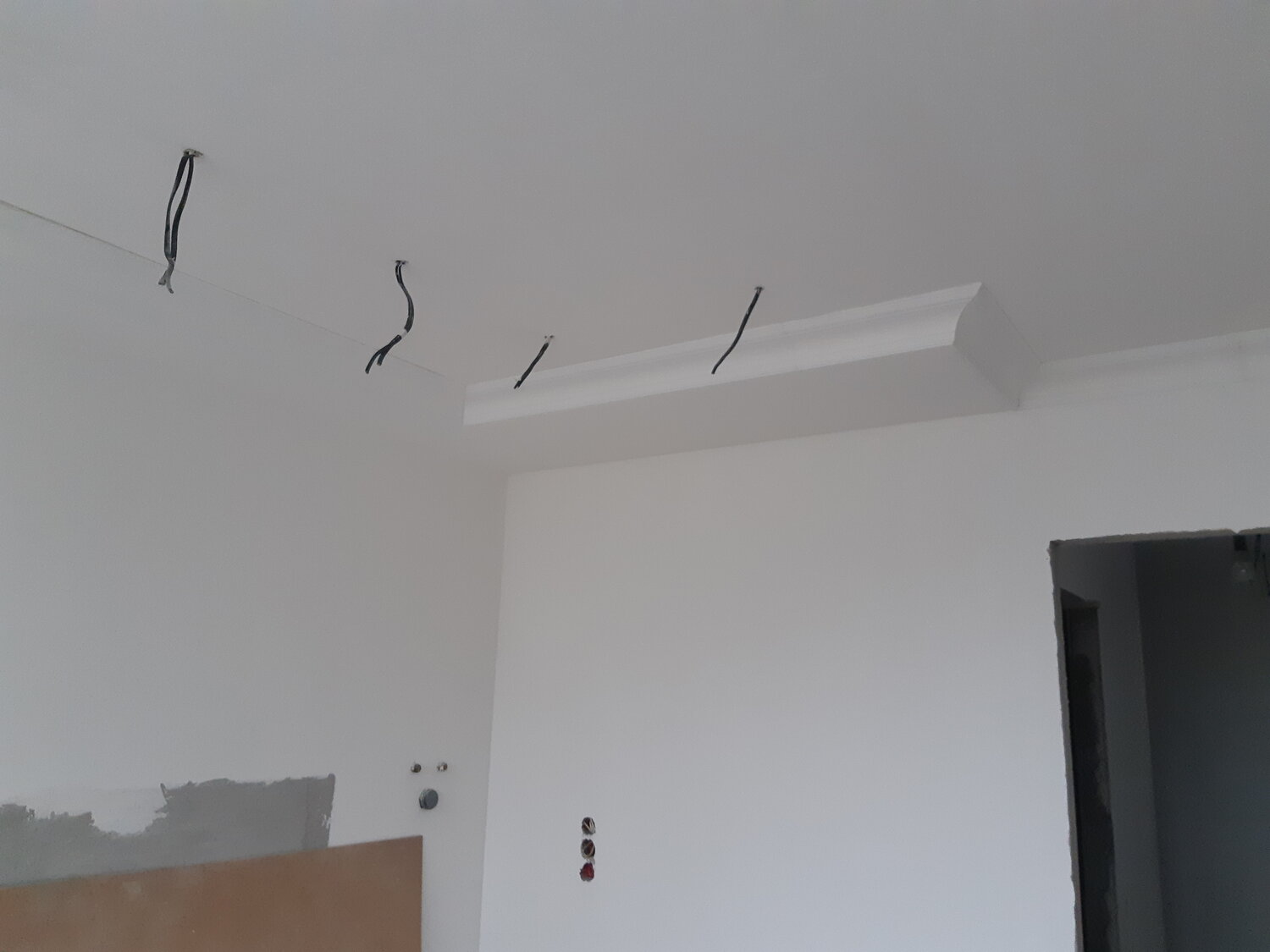 рисунок потолки из гипсокартона, потолок, потолки гипсокартон уровни, трещины на потолке из гипсокартона, гипсокартон