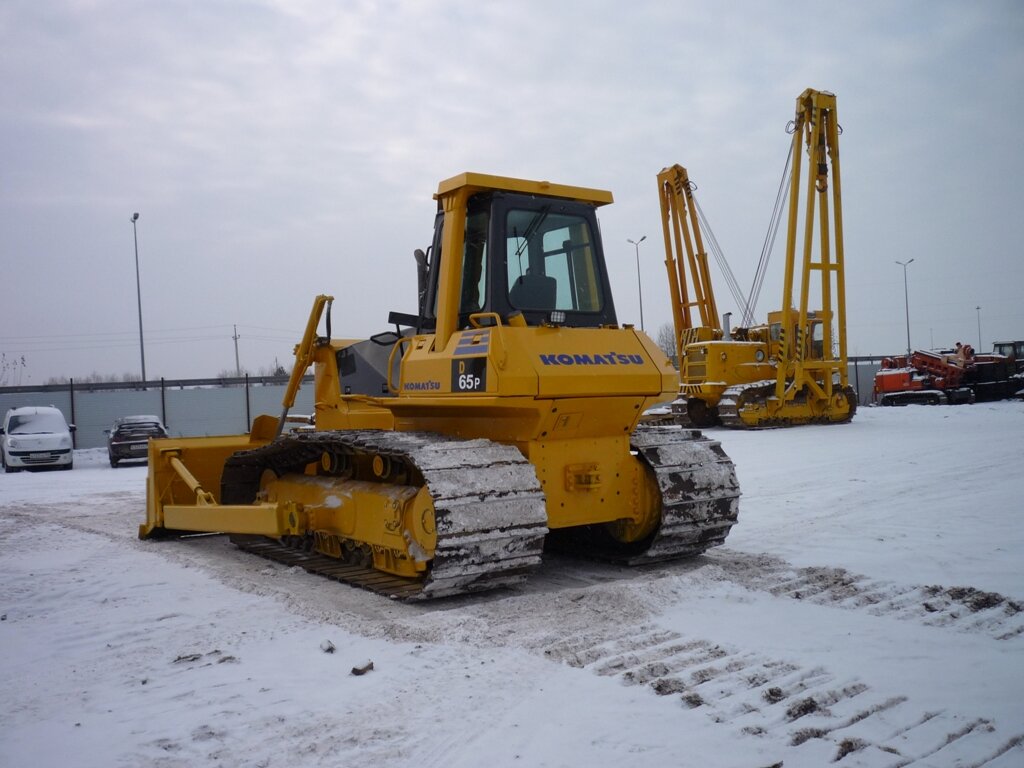 бульдозер komatsu d65p-12 болотоход, бульдозер коматсу д65, бульдозер комацу 85 ess, бульдозер комацу в-65 е-12, бульдозер комацу d65p