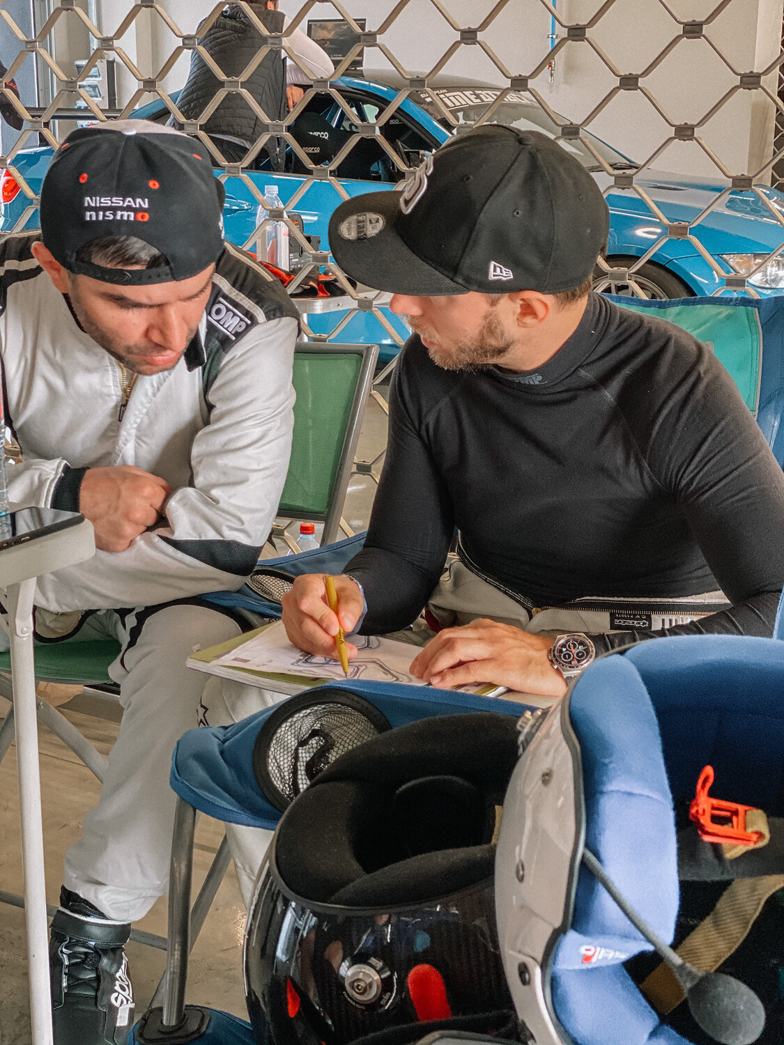 человек, люди, серхио перес и лэнс стролл, racing, автомобиль