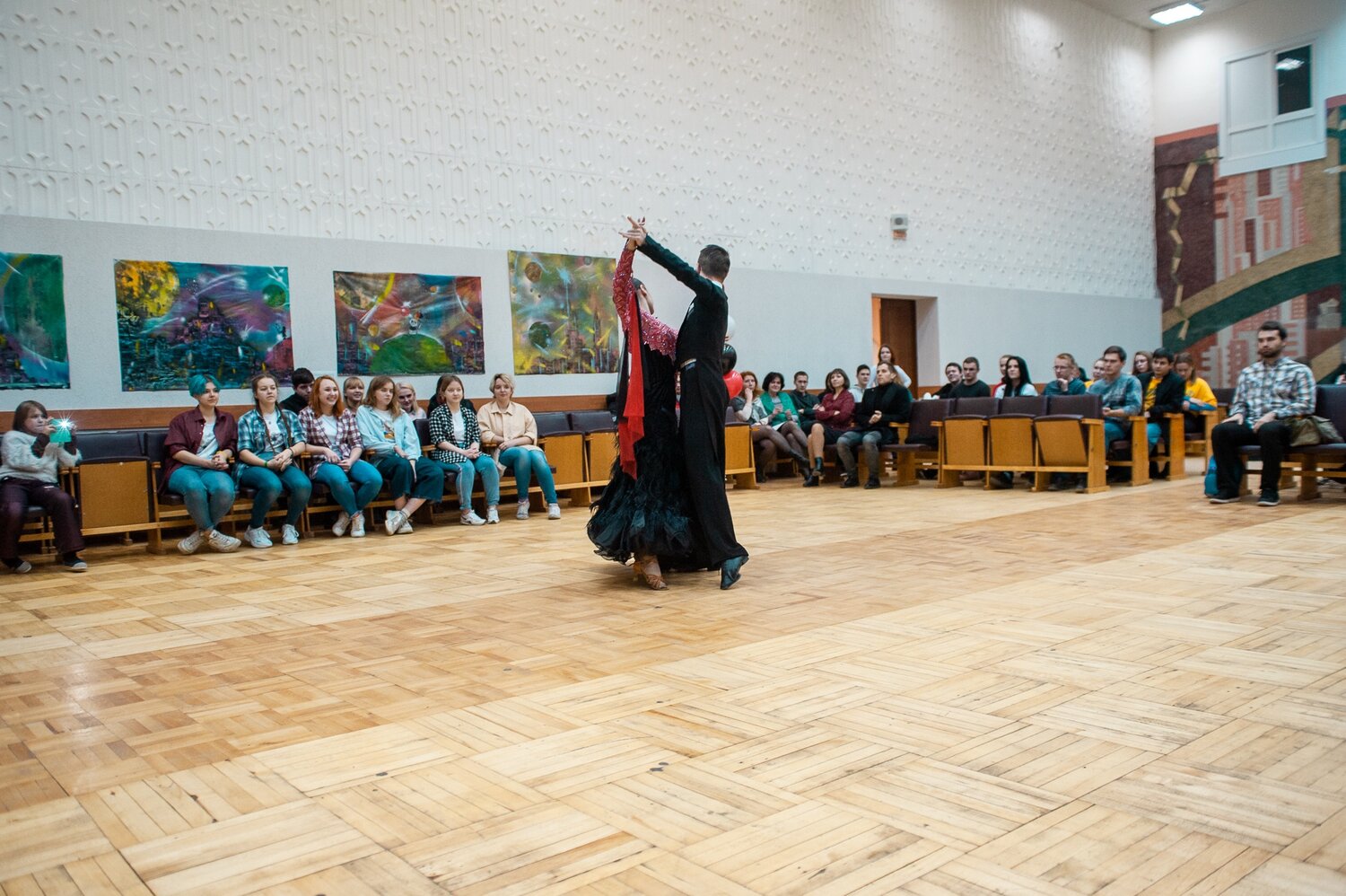 бальные танцы, бальные танцы кураж, студия спортивного танца, олимпийский танец россия, школа танца