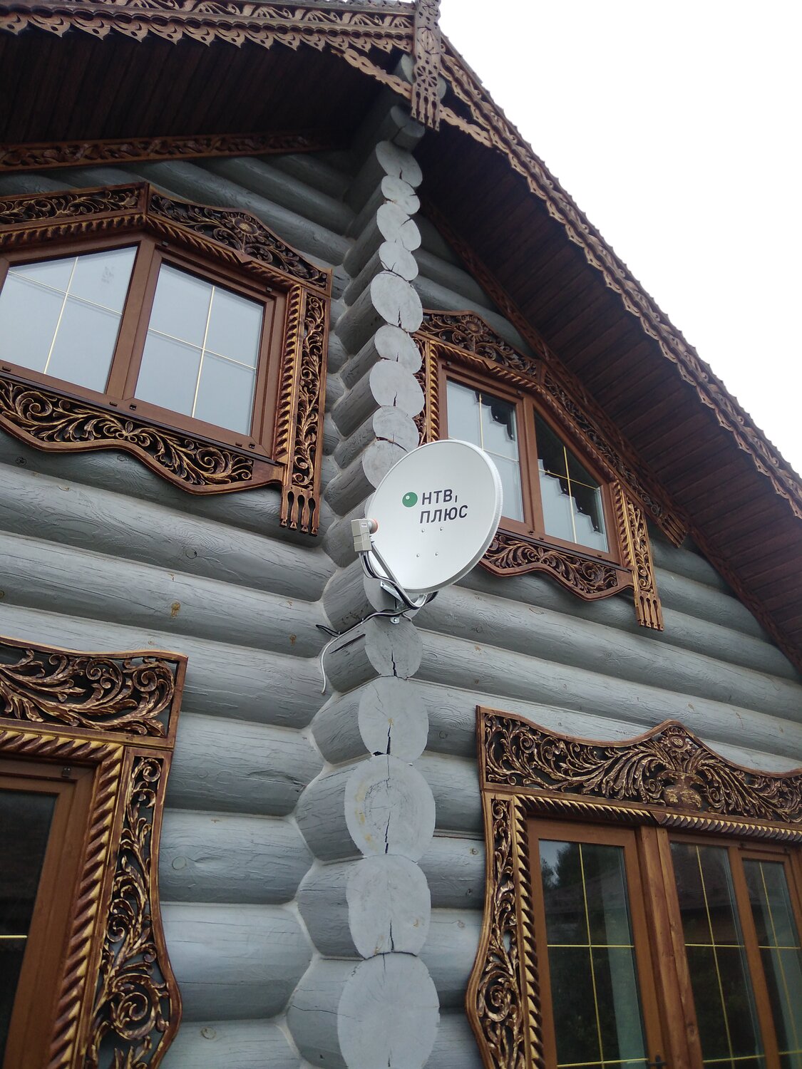 наличник, брошированных наличники на окна, тульский узор наличники, наличники на окна в деревянном д, декоративные наличники на окна