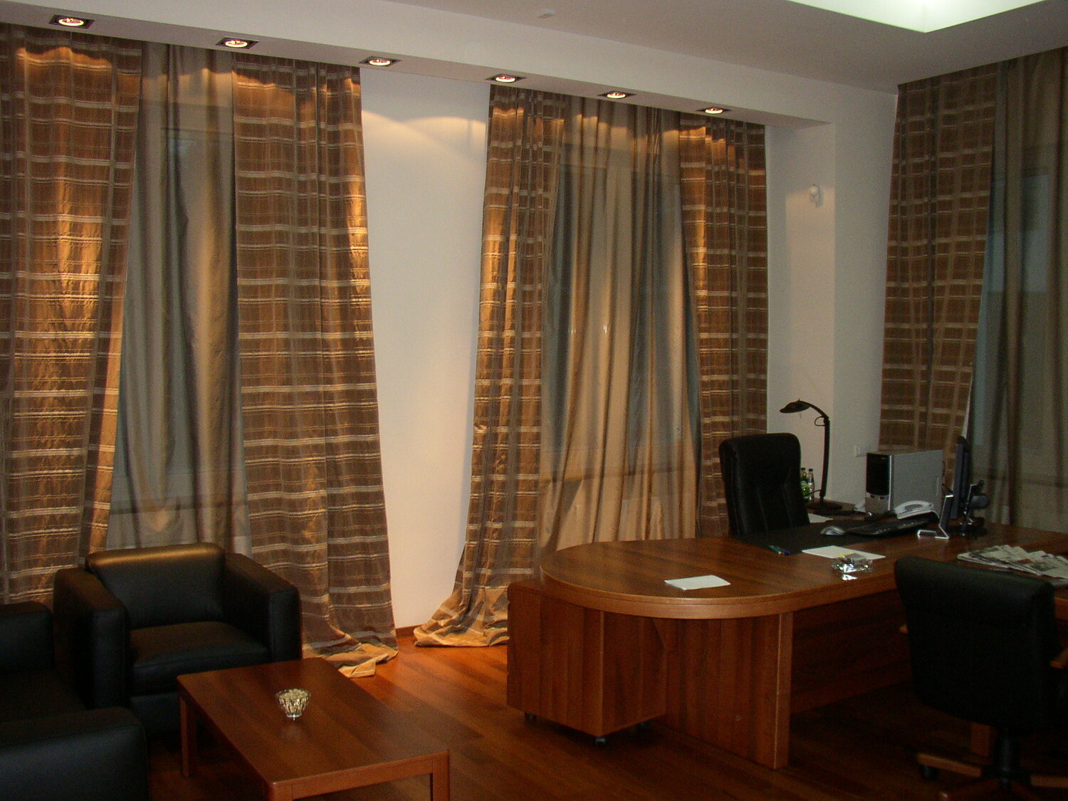 стильные шторы, шторе, шторы в гостиную, шторы которые вышли из моды, занавески для маленького зала