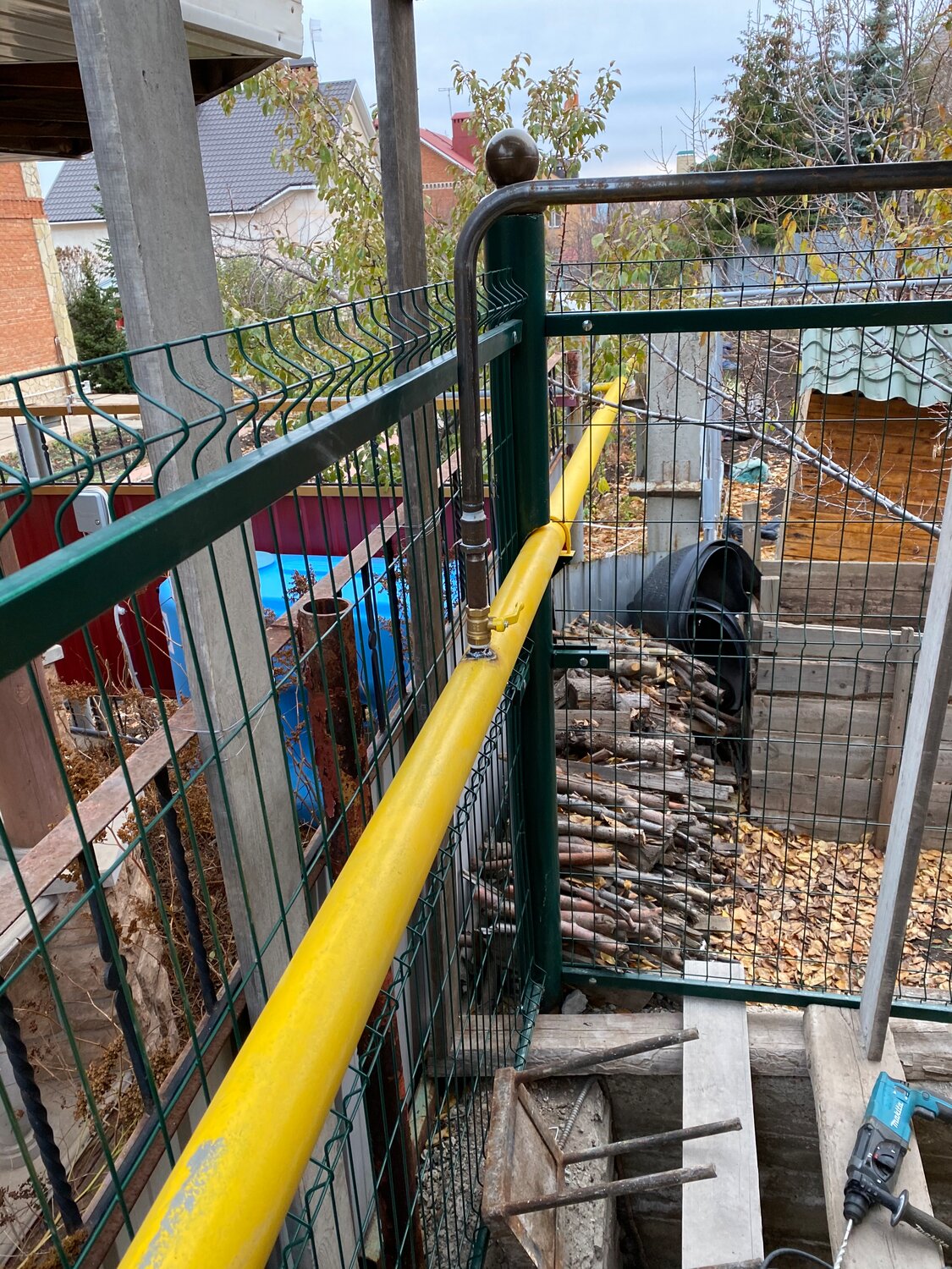ограждение, ограждение лестниц в школе, пешеходный мост, перила, мост одинцово