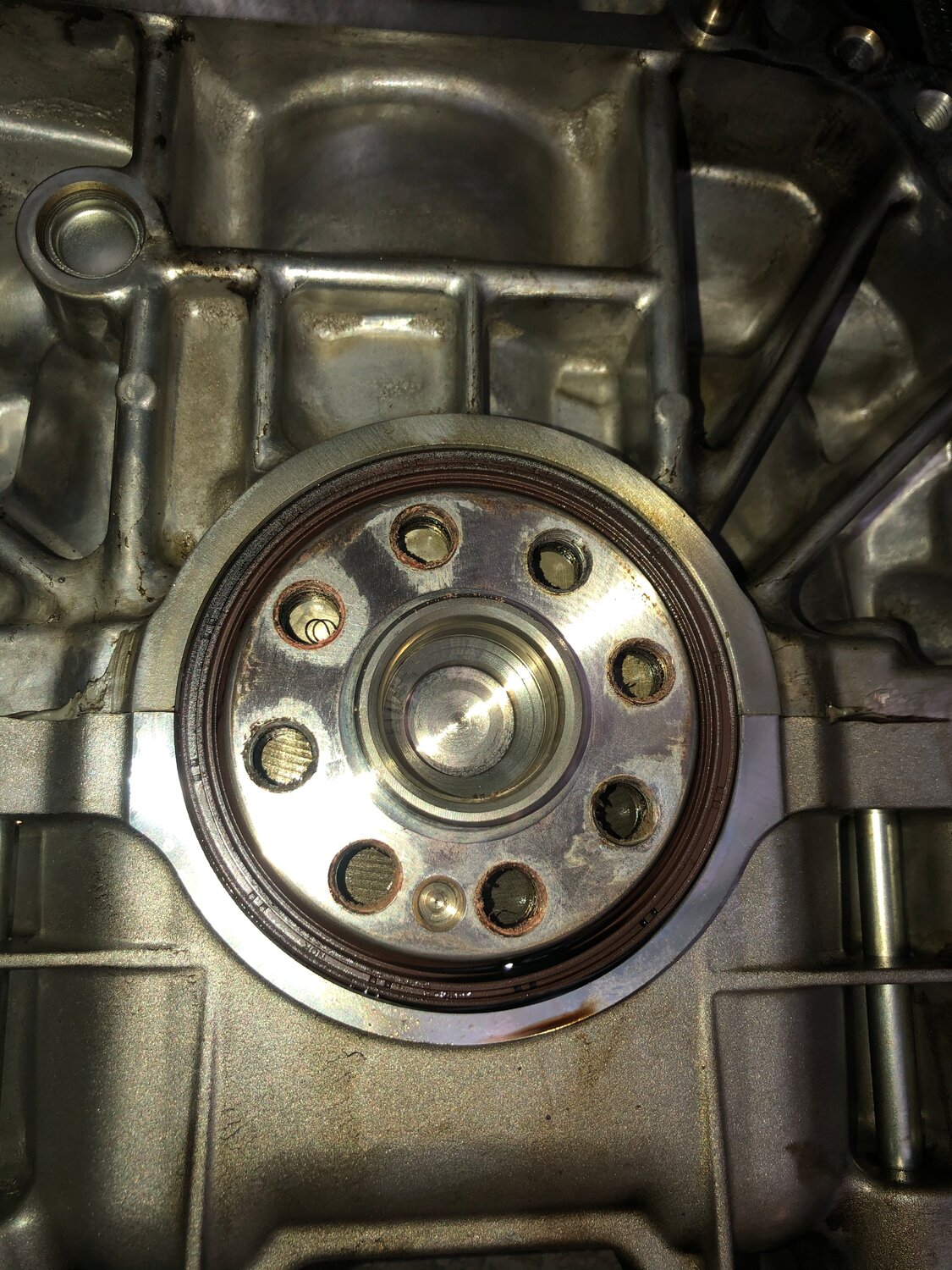 сальник коленвала, меган2 1 6 задний сальник коленвала, задний сальник коленвала солярис 1.6 акпп, мицубиси лансер сальник коленчатого вала, логан задний сальник коленвала drive