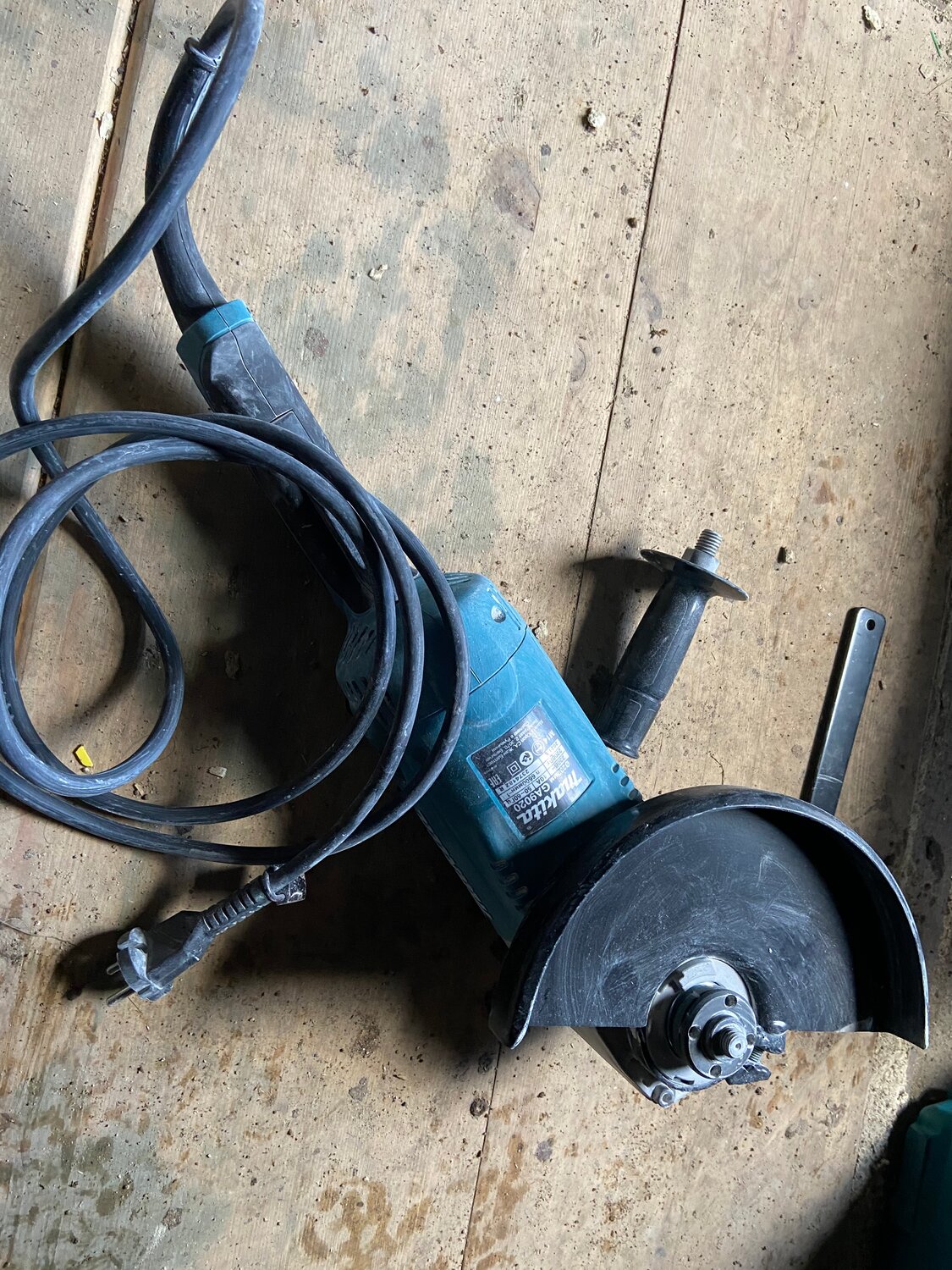 ушм makita ga5030, 720 вт, 125 мм, ушм 5030 makita, makita 9557nbk, ушм makita ga7010c, 2000 вт, 180 мм, ушм макита 3000 ватт