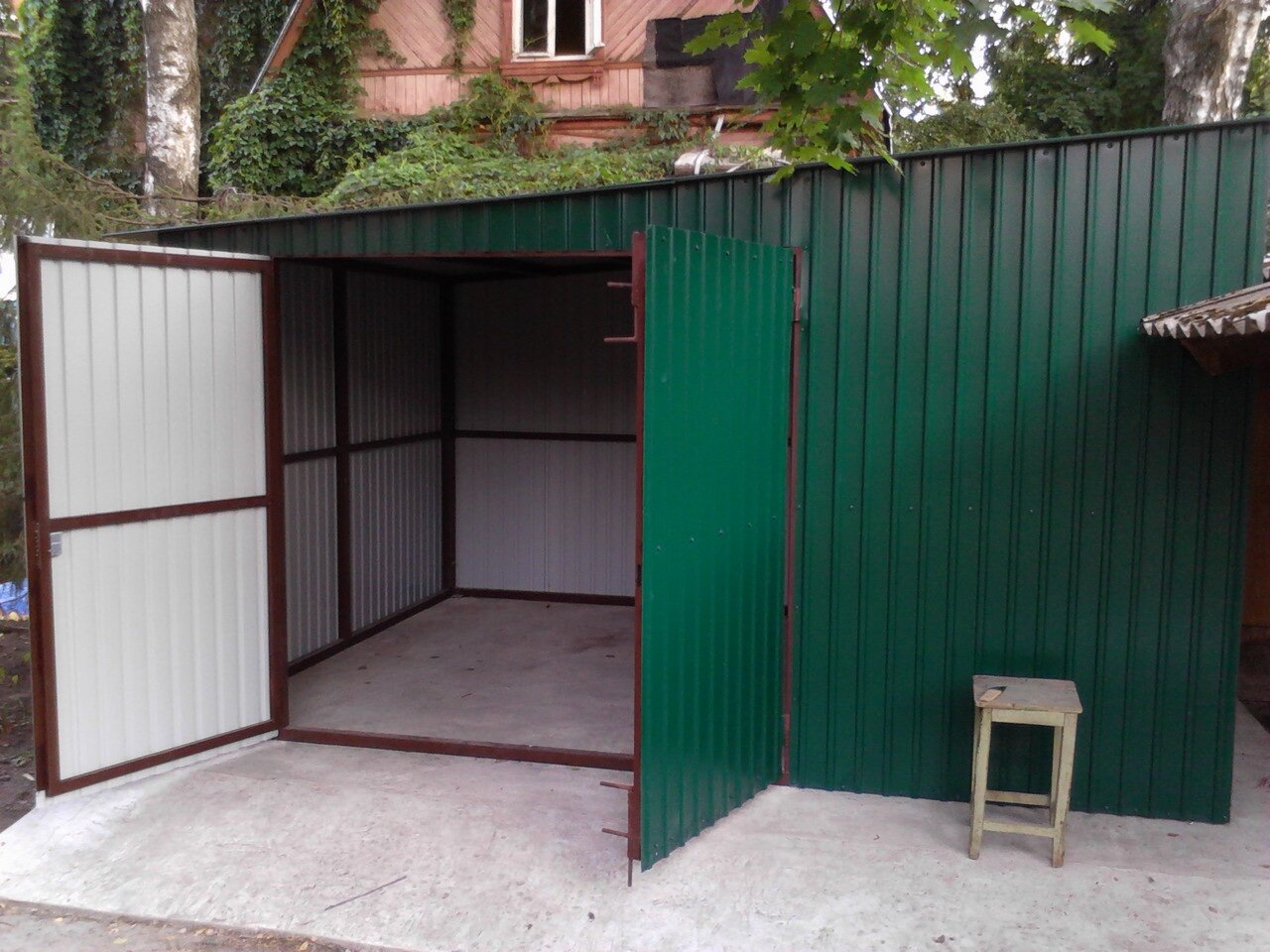 хозблок 2на3 из металла, гараж металлический разборный, гараж металлический, гараж из профлиста, гараж металлический разборный заводской односкатный