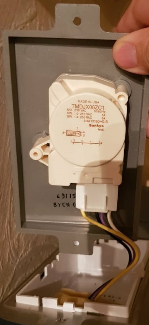 таймер оттайки на беко, lgen tm-169 таймер оттайки, таймер оттайки tmdj702ac1 аналог, таймер оттайки sb1.82 bugatti, таймер