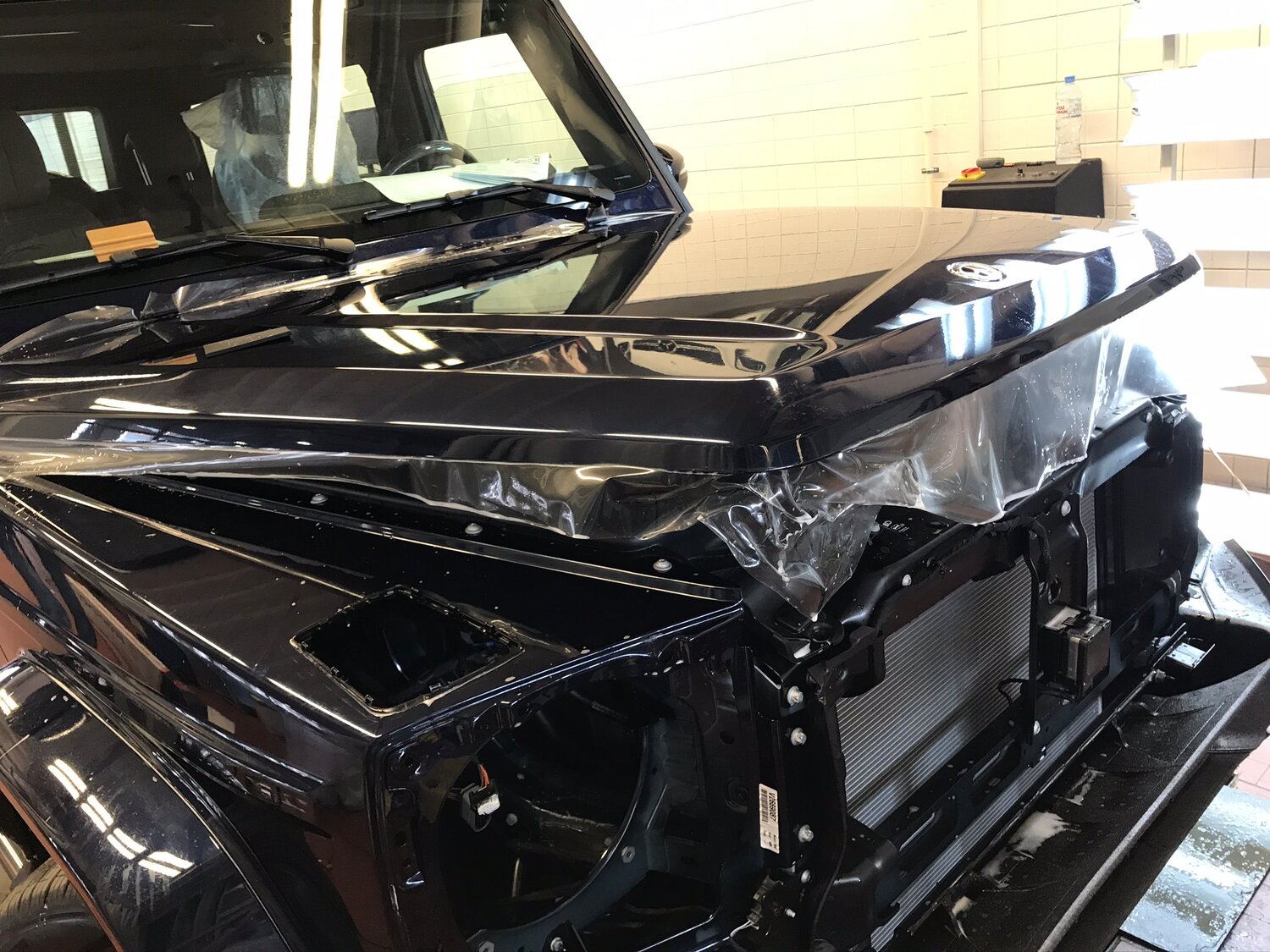 карбоновые элементы кузова mercedes w463, жабры brabus\ w463, капот brabus g63, бампер brabus w463, интеркулер на мерседес w463 5.5 amg