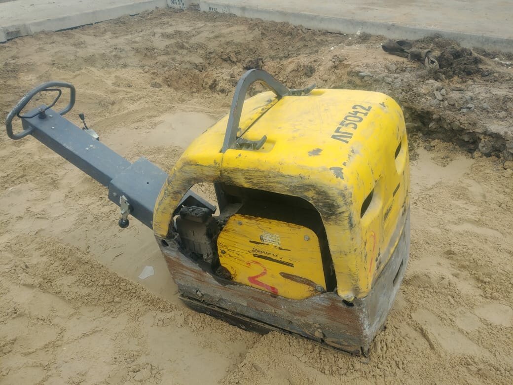 виброплита бомаг 500кг, виброплита atlas copco lg400, виброплита реверсивная wacker neuson bpu5545a(350 кг), виброплита 700кг, виброплита