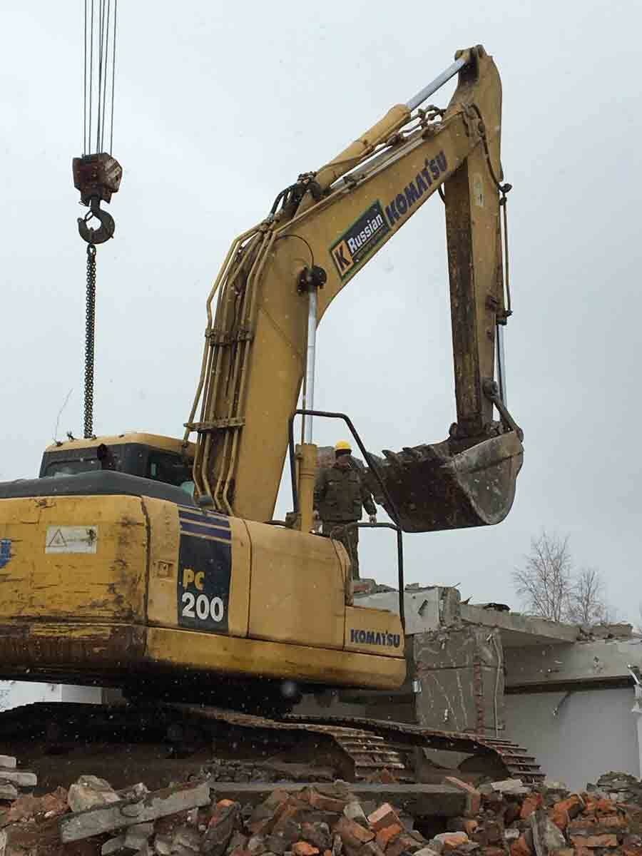 экскаватор гусеничный komatsu pc 200-7, экскаваторы коматсу рс220, экскаватор комацу рс 220-8мо (эо-4227) гусеничный, гусеничный экскаватор komatsu pc300, komatsu pc300lc