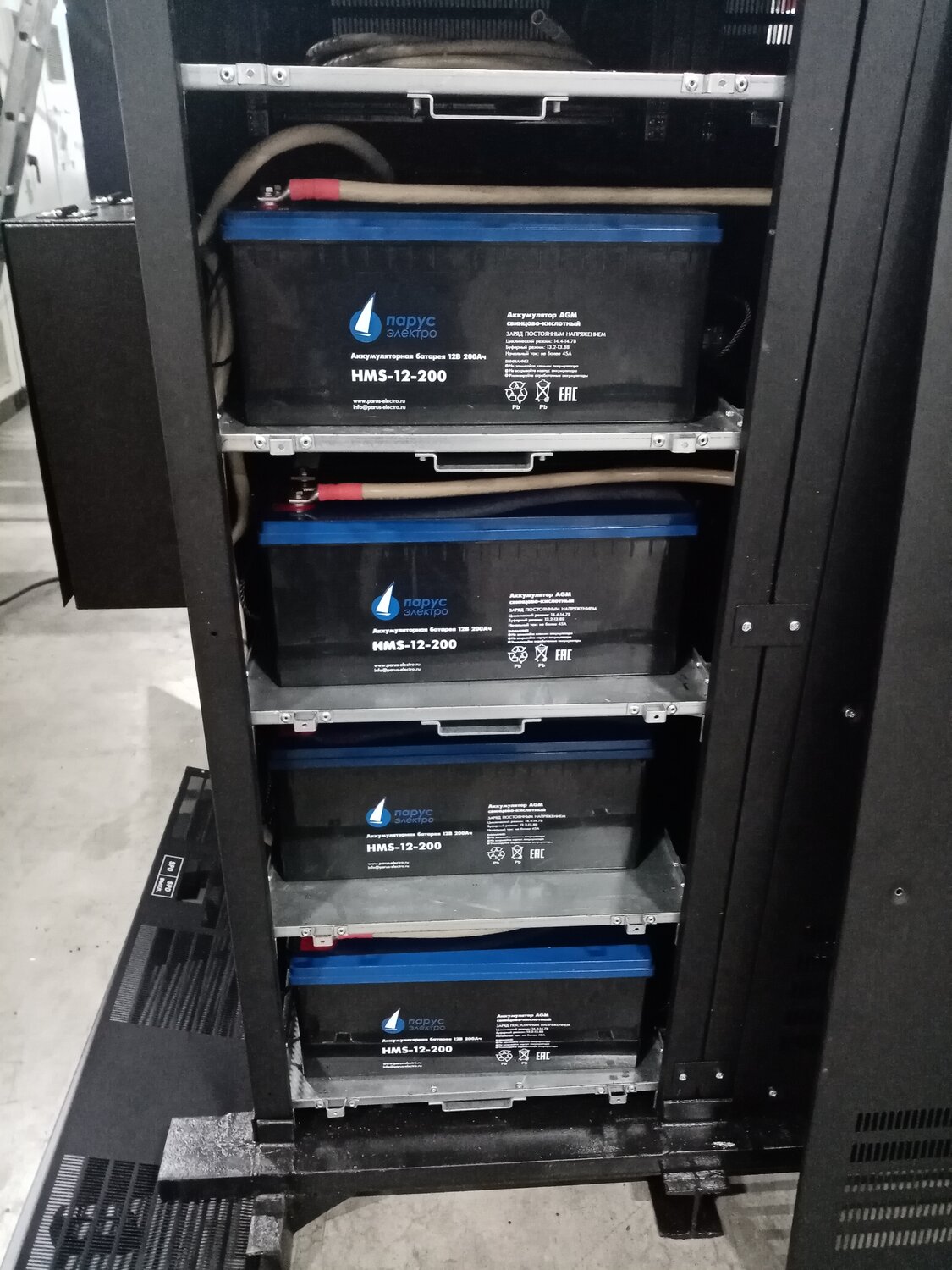 серверная стойка с серверами, rack, компьютер смартком, av rack, сервер nas видеокарта