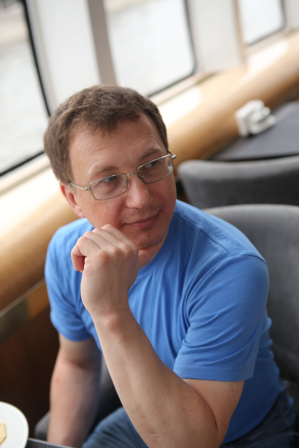 Дмитрий Т.