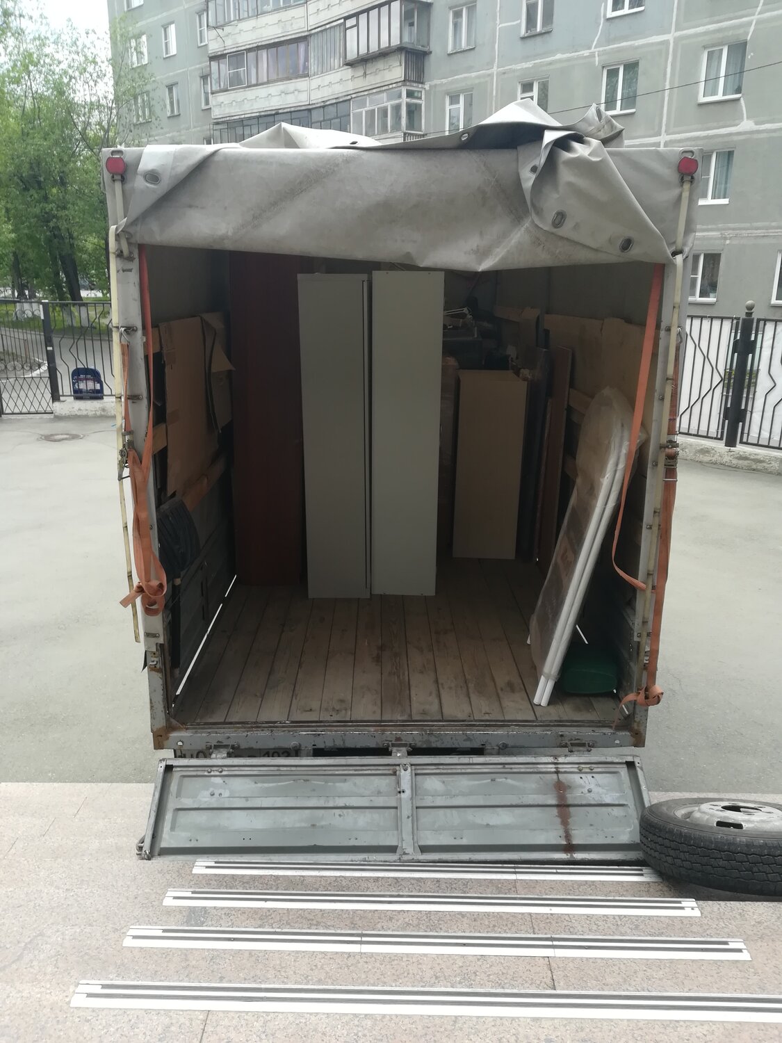 прицеп, прицеп 829450 (исп. 2,5х1,5 спорт рес/13) с тентом, прицеп орион 4-2, переделка прицепа под жилой модуль, прицеп спутник 2500х1300