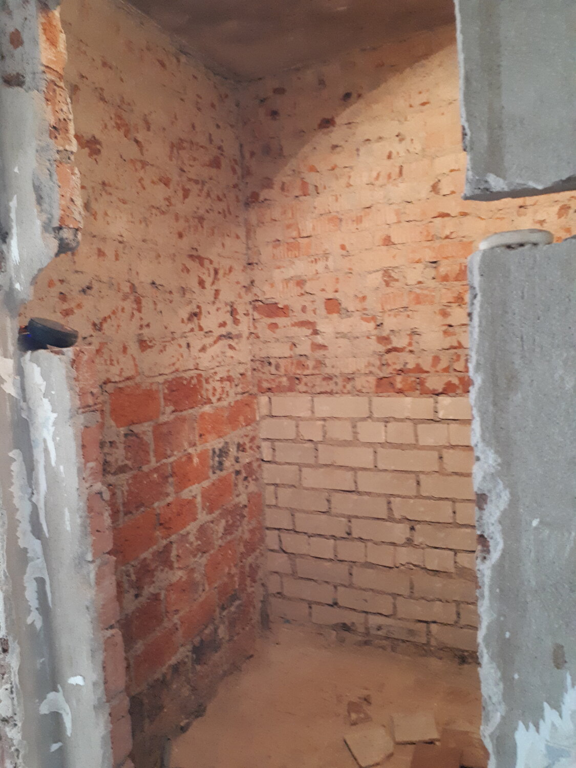 кирпичные перегородки, кирпичная перегородка 120 мм, дом кирпичный, огнеупорность кирпича кирпичные перегородки 120 мм, стена кирпичная