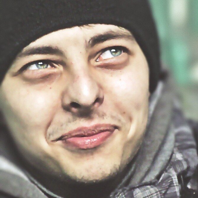 Евгений Николаев