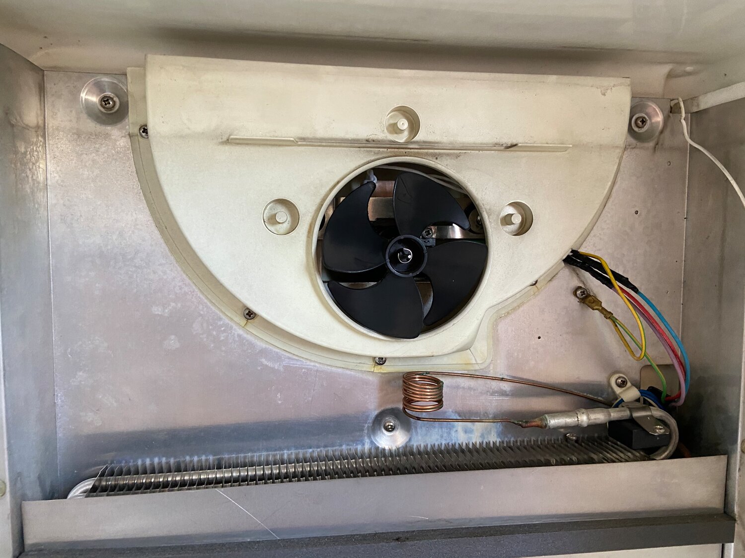 бытовая техника, газовый котёл, котёл viessmann vitopend 100 f05, газовый котел aeg gkt 243 comfort, электроника