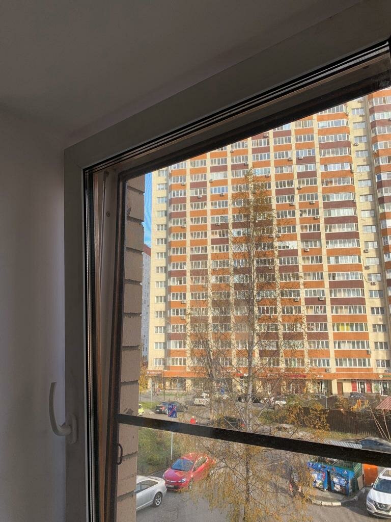 окно, пластиковое окно, остекление балконов копэ м парус, вид из окон квартир на нлмк в липецке, лоджия