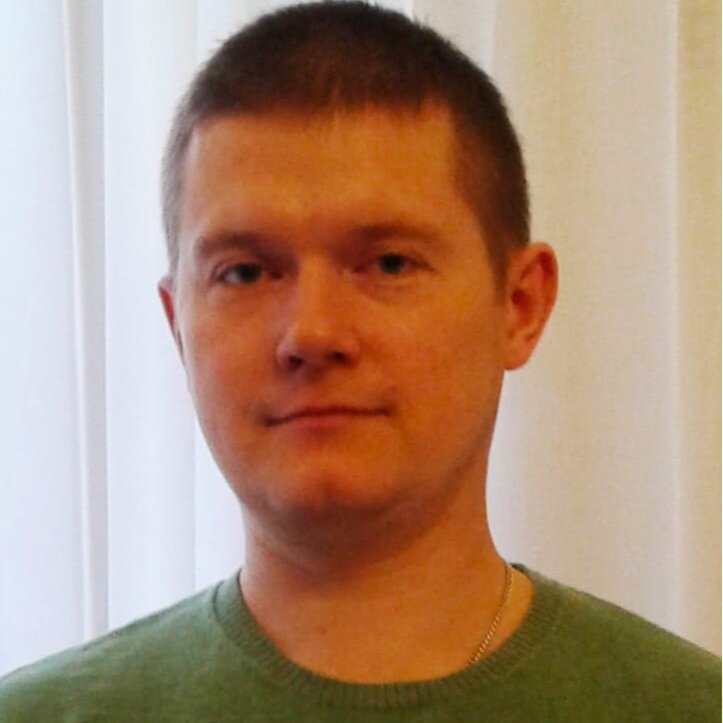 Михаил Столов