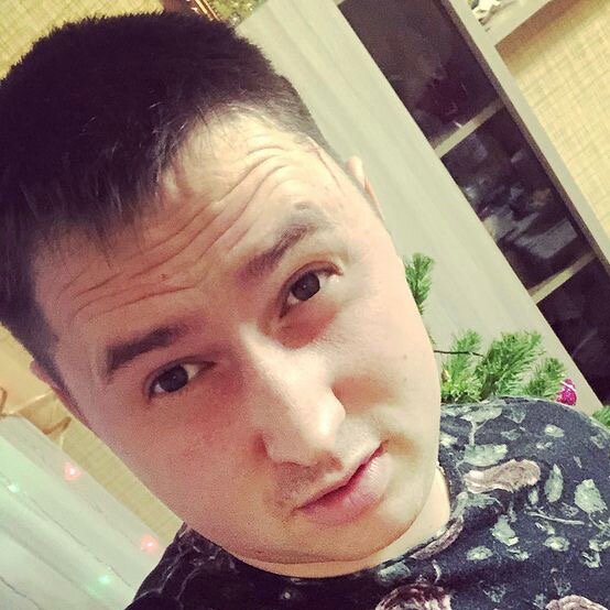 Евгений Новиков