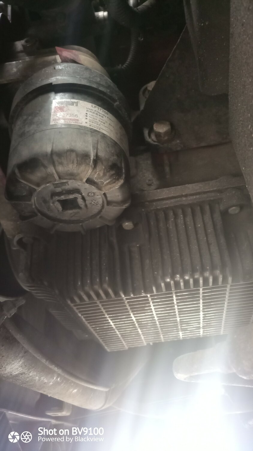 фильтр втек аккорд 7, интеркулер vw touareg 3.0 tdi 2008, радиатор интеркулера, интеркулер форд транзит 2.5 дизель, интеркулер lancer cedia