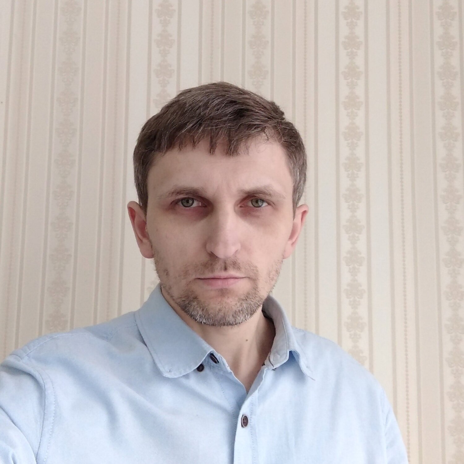 Олег Панов