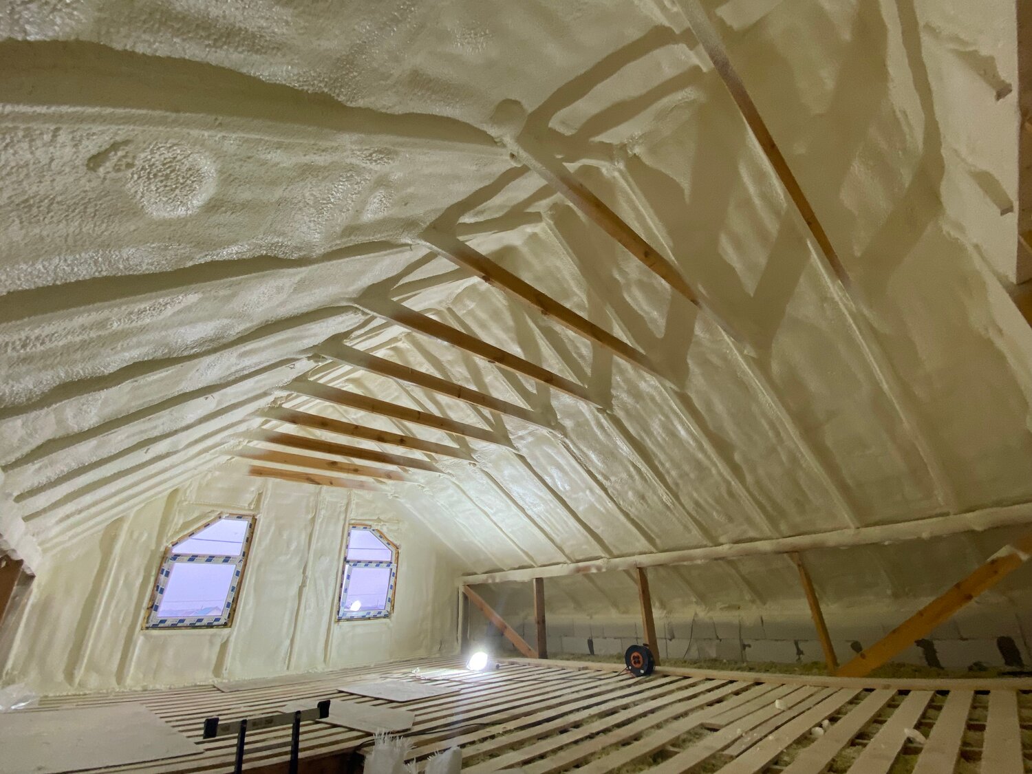 утепление мансарды, утепление крыши частного дома, утепление крыши, утепление кровли, утеплить крышу