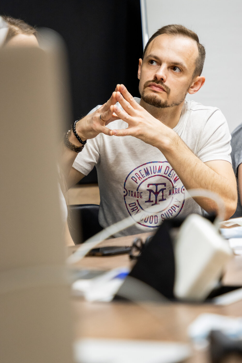 человек, покер, мужчина, том харди в москве 2018, майк харпер poker