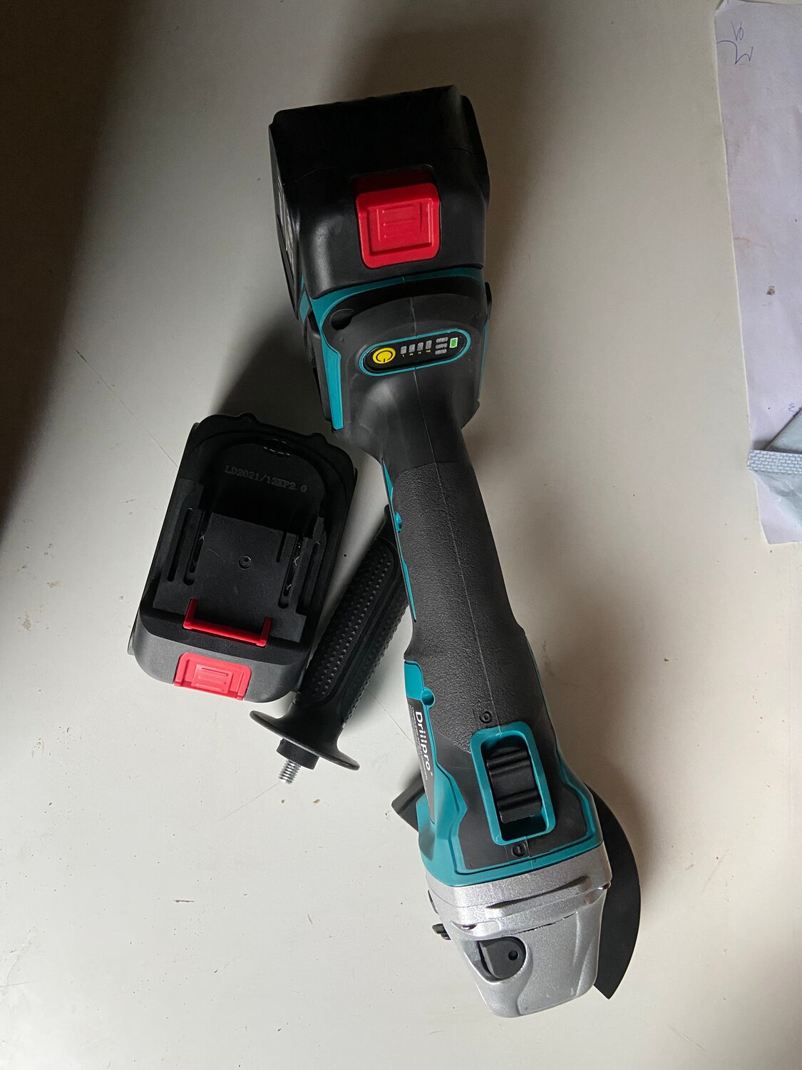 ушм аккумуляторная makita 68v, инструменты, rivet gun макита аккумуляторный, болгарки макита, электроинструмент