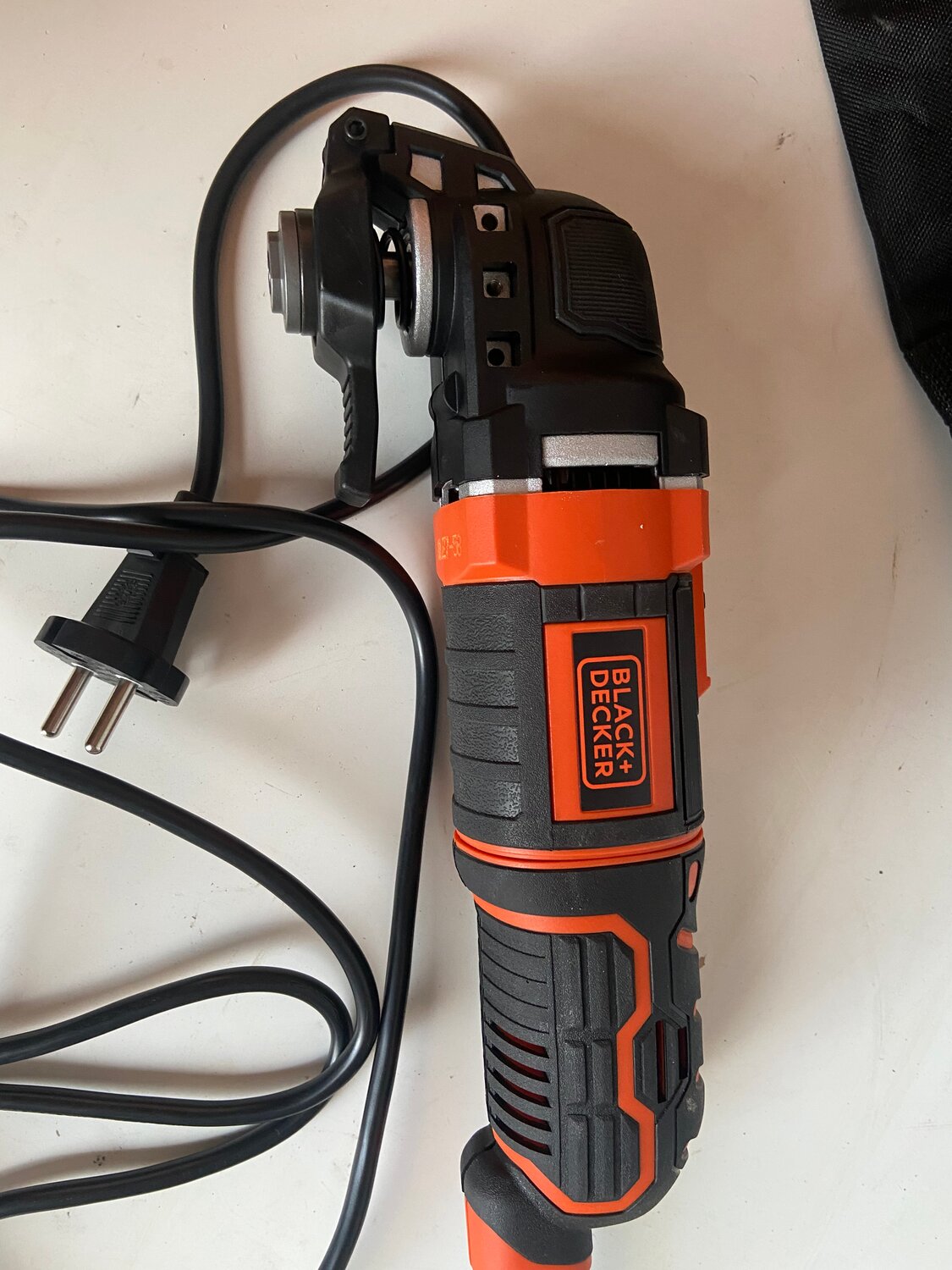 реноватор black+decker mt300ka, реноватор блек декер мт 300 ка, многофункциональный инструмент black+decker mt 300 ka, многофункциональный инструмент redverg basic mt250 6621686, многофункциональный инструмент
