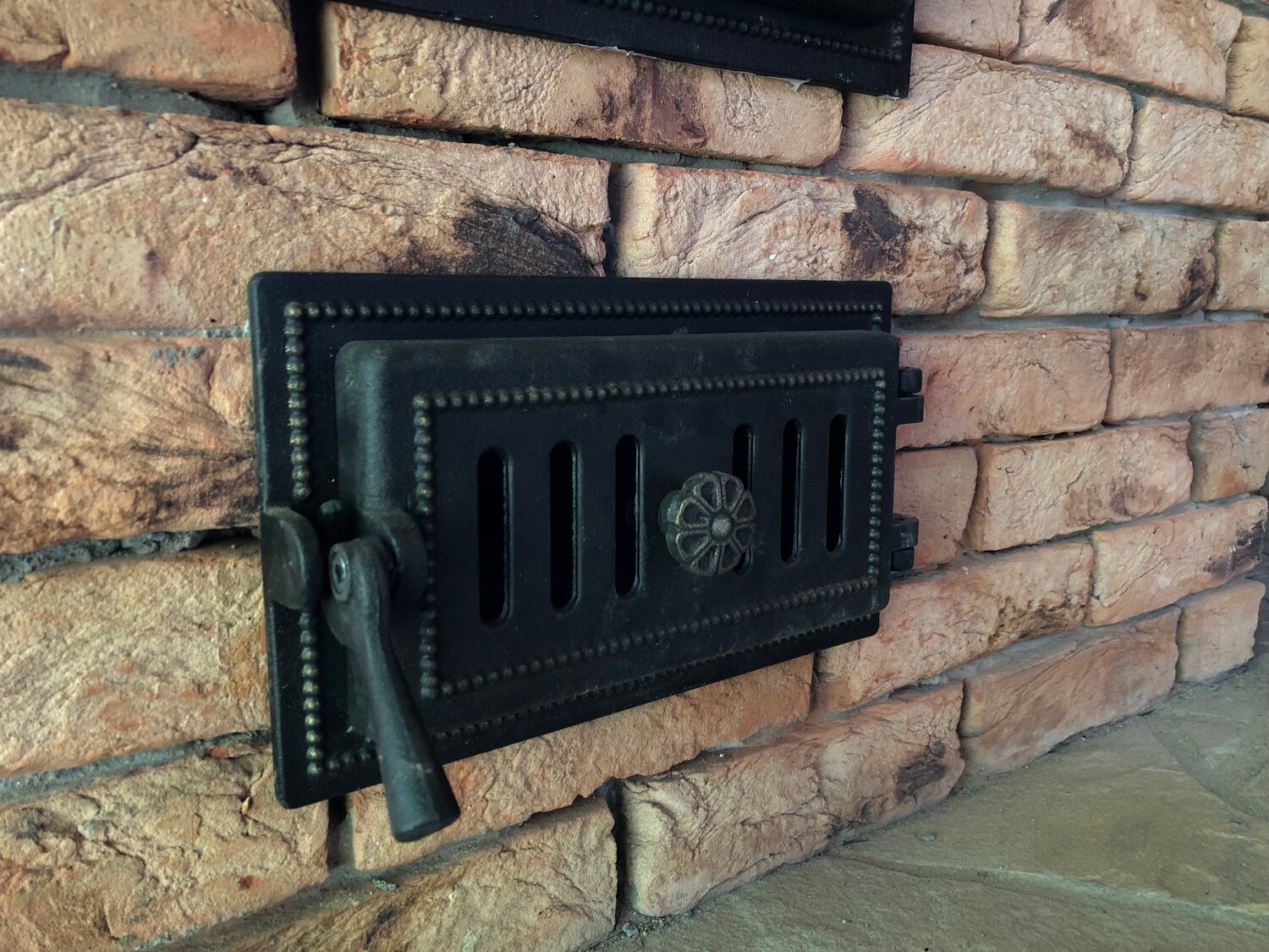 дверка поддувальная дпу-3, дверца поддувальная везувий 236, дверцы для печи, дверца поддувальная везувий