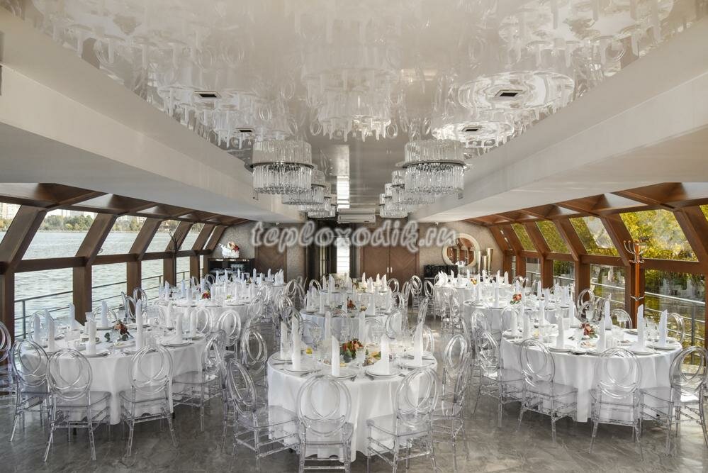 теплоход жемчужина москва, теплоход рэдиссон банкет, теплоход жемчужина, теплоход вохлв рэдиссон, панорамный теплоход ривер лаунж