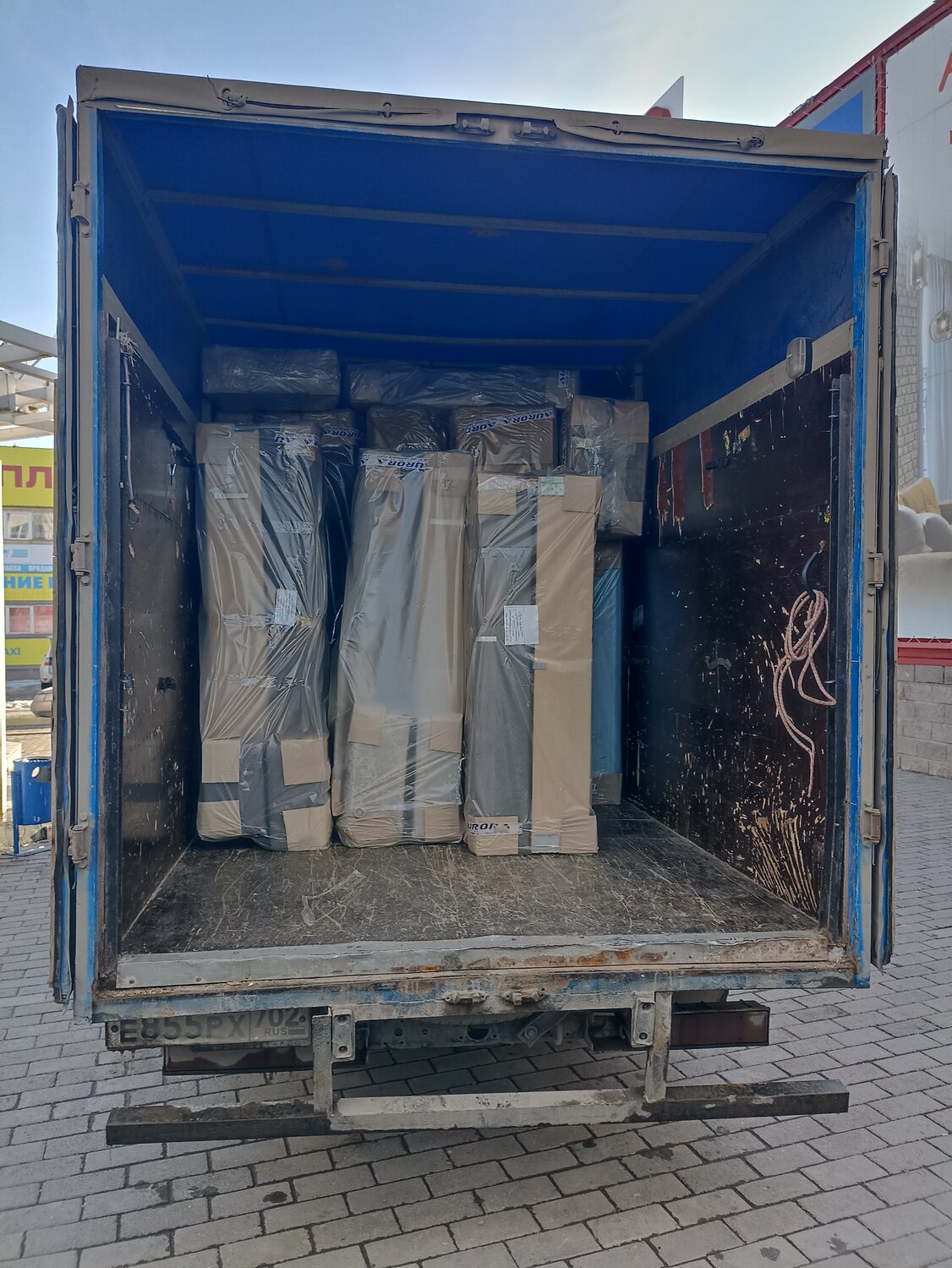 газель, газель европлатформа, грузовые машины, фургон, будка на газель с аппарелями\