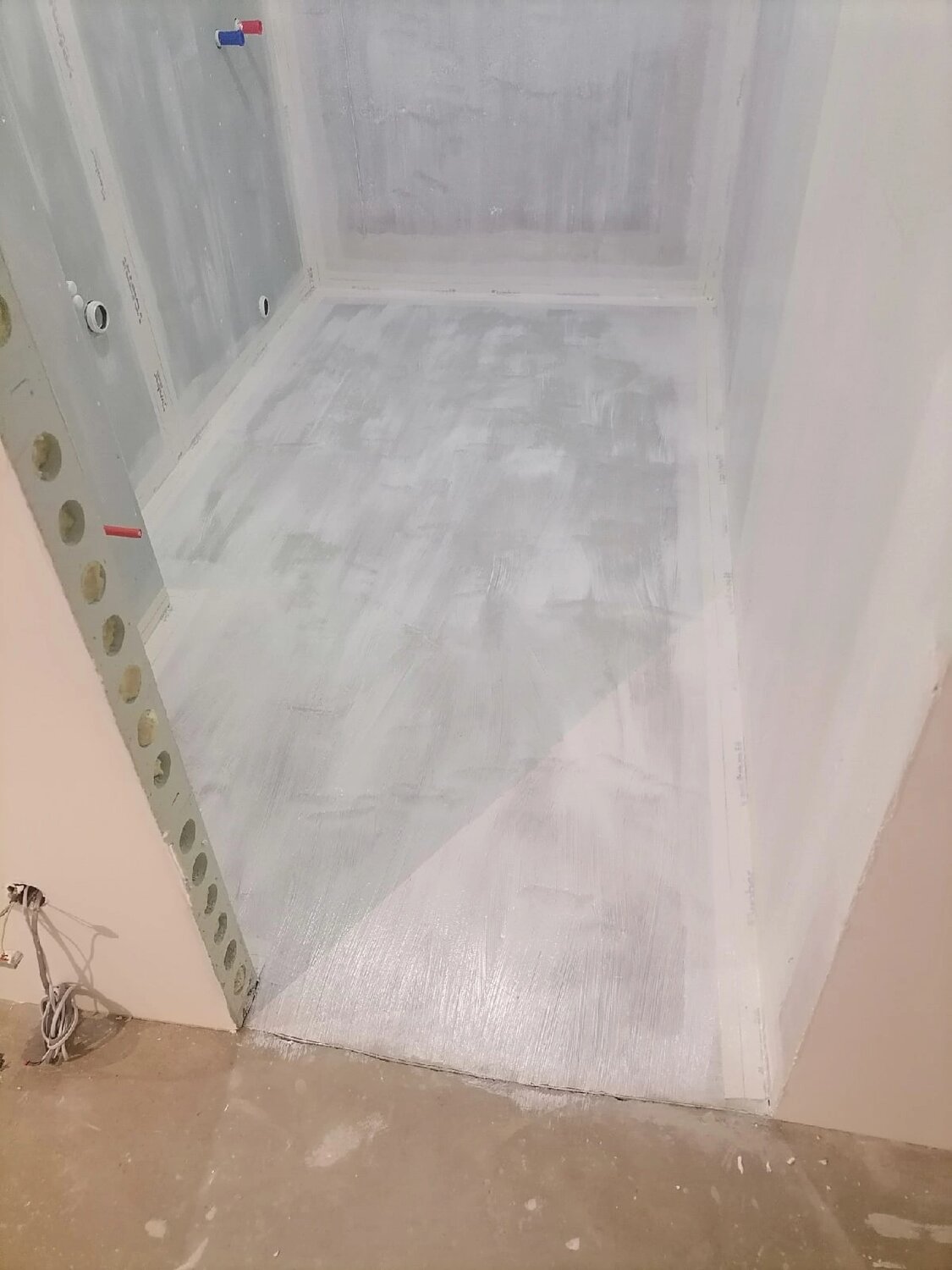 укладка плитки, пол плитка, укладка линолеума, покрытие пола, покрытие для пола resalux tg бетоникум