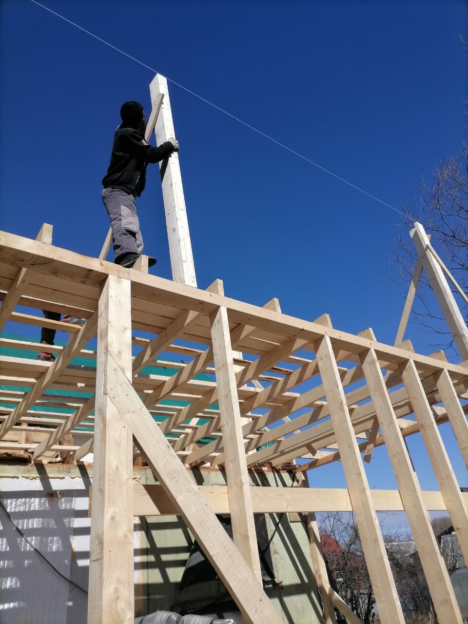 монтаж стропильной системы, монтаж стропил, стропильные системы крыш, строим крышу, каркас крыши