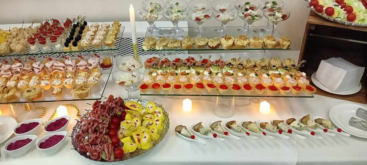 фуршетный стол, сервировка фуршетного стола, фуршет, оформление фуршетного стола, фуршетный стол на свадьбу