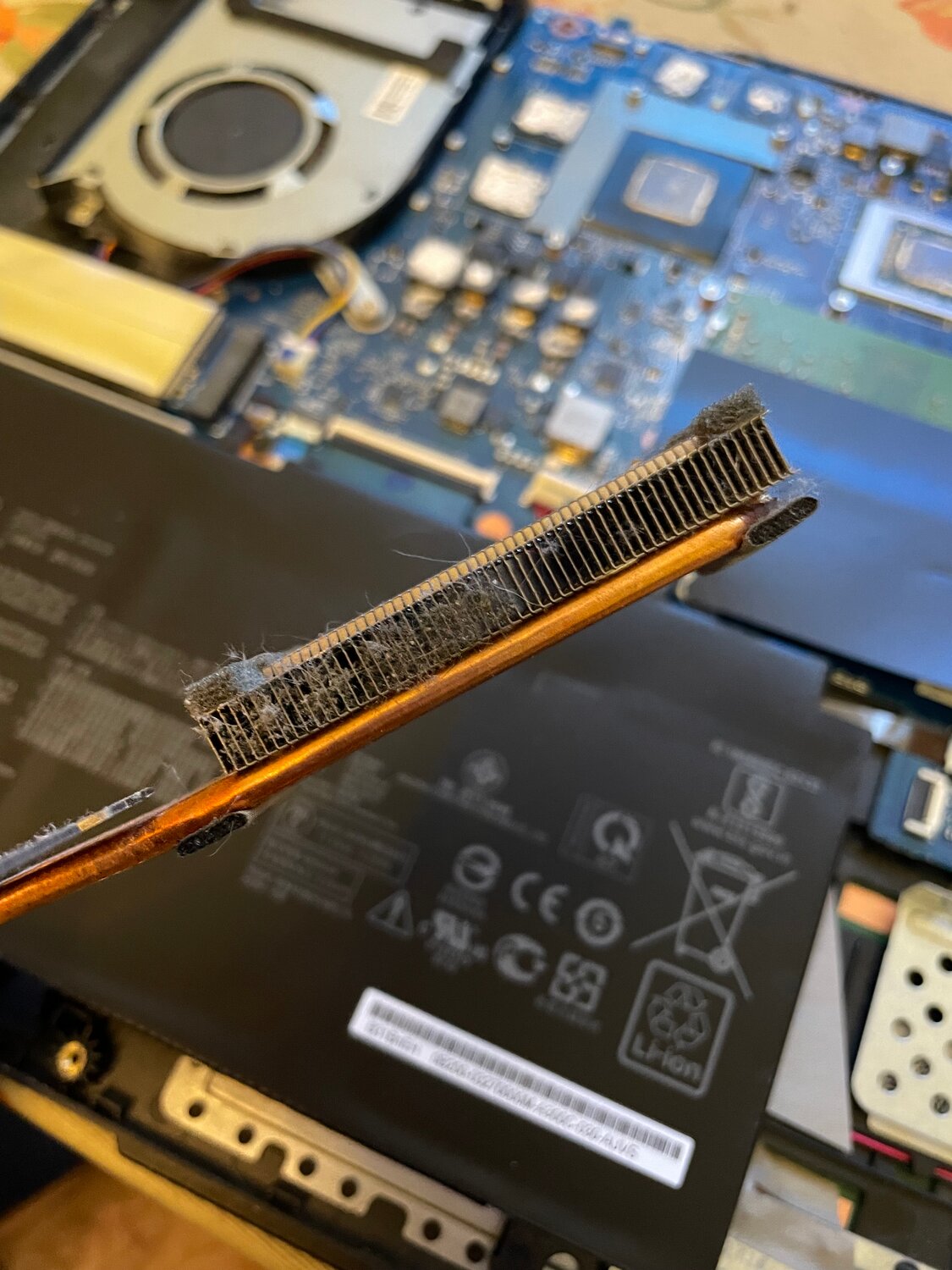 в ноутбуке, ссд для ноутбука, asus zenbook pro duo ux581, ноутбук asus zenbook, ssd m 2 для ноутбука